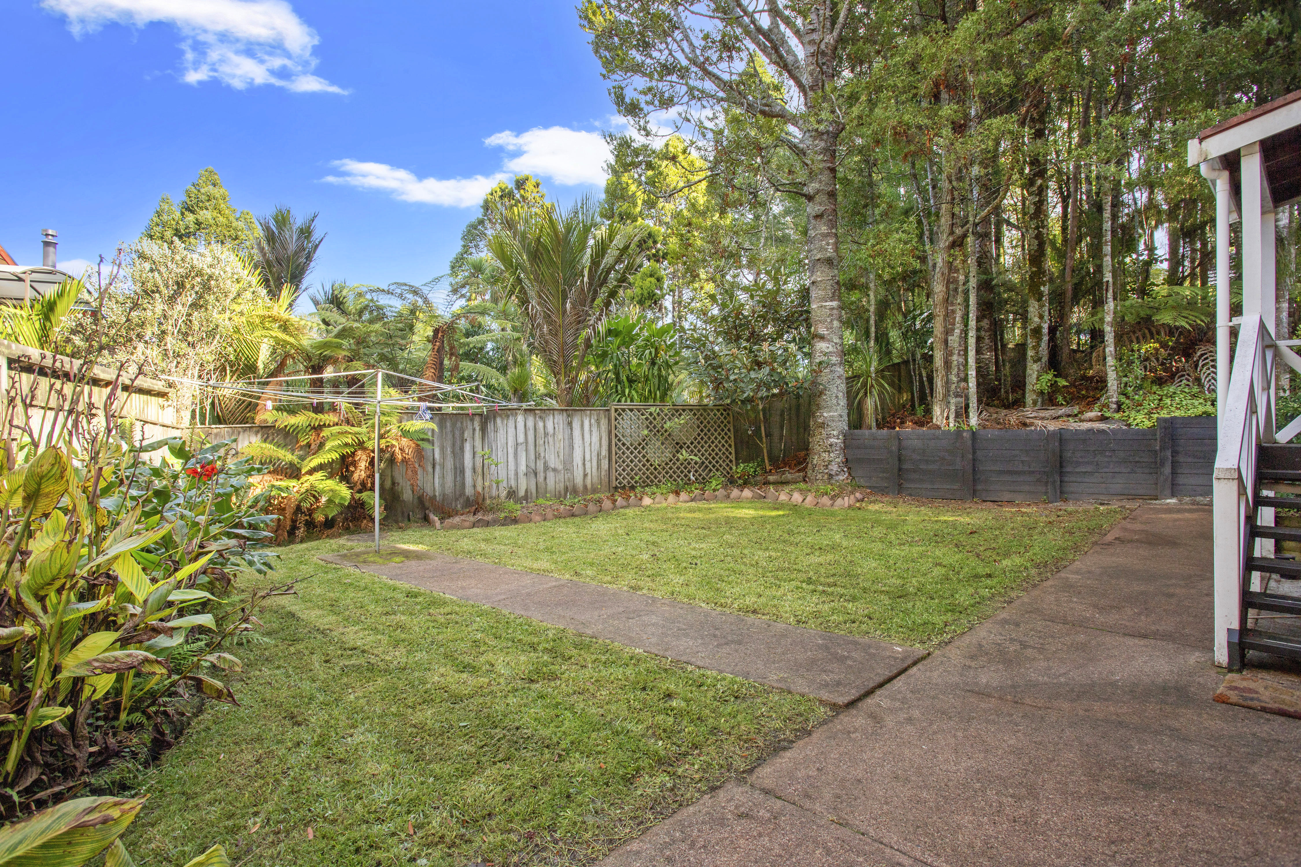 84A Woodlands Park Road, Titirangi - Photo 4