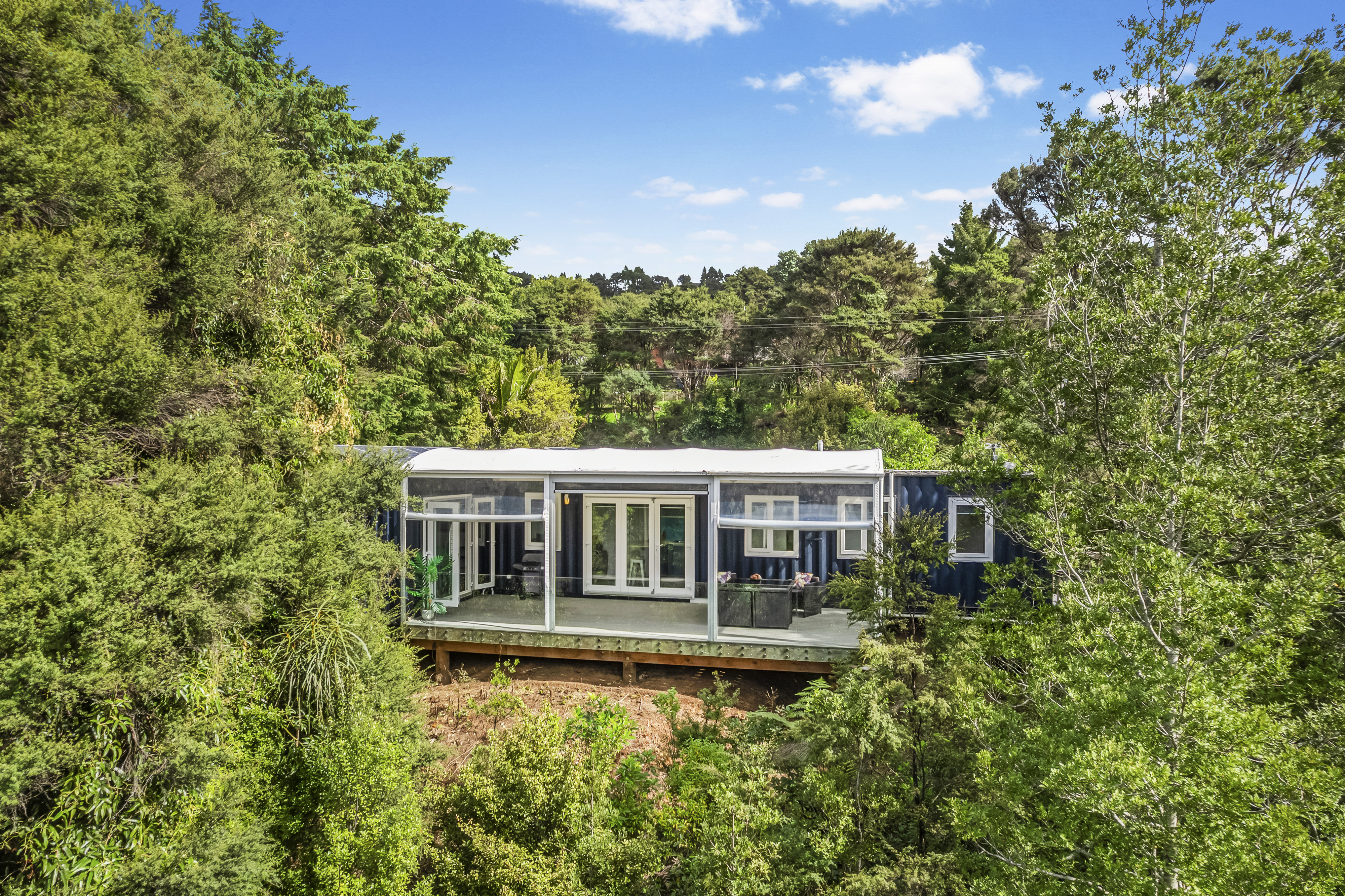 19 Rauhuia Crescent, Parau