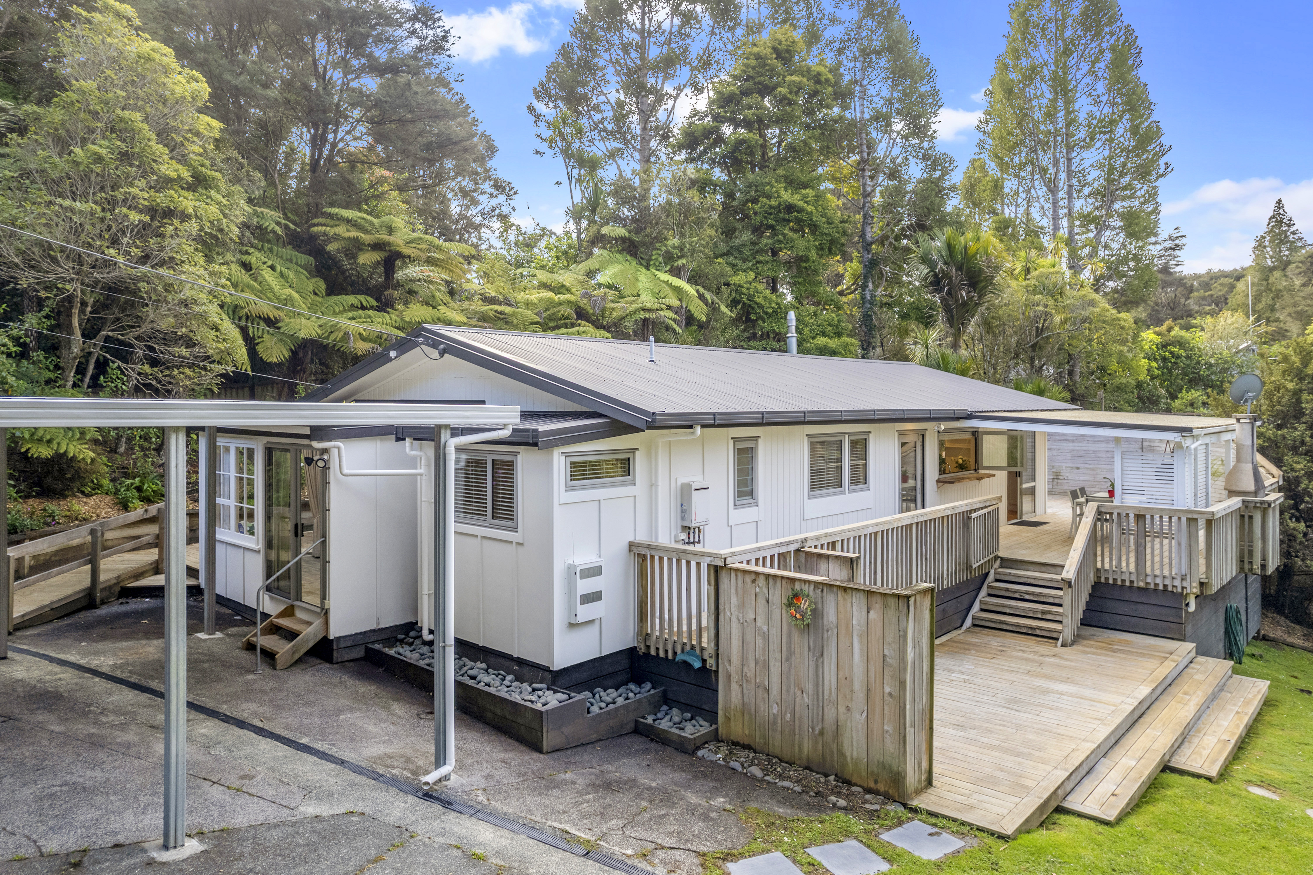 146 Laingholm Drive, Laingholm
