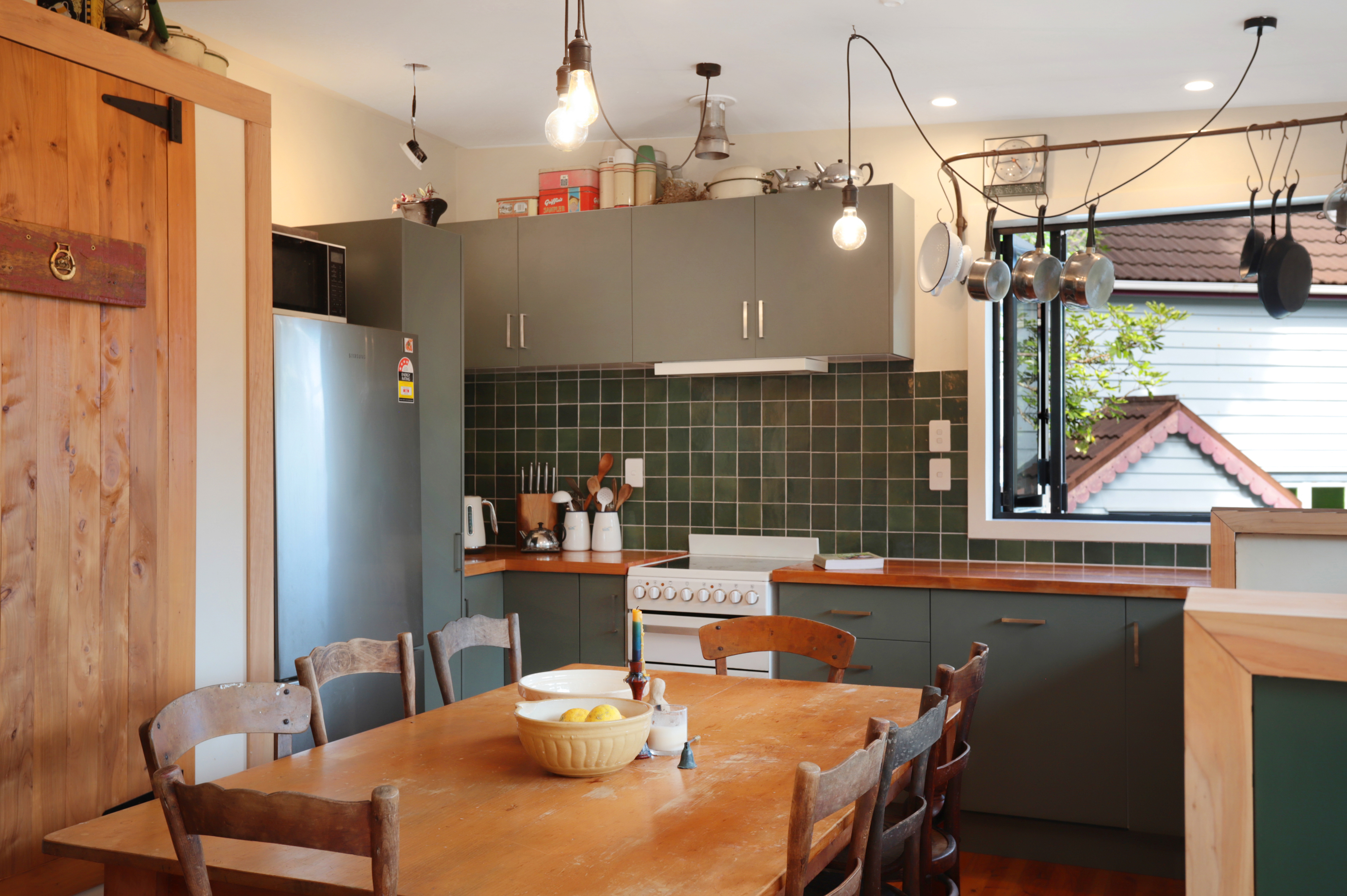 105 Laingholm Drive, Laingholm - Photo 3