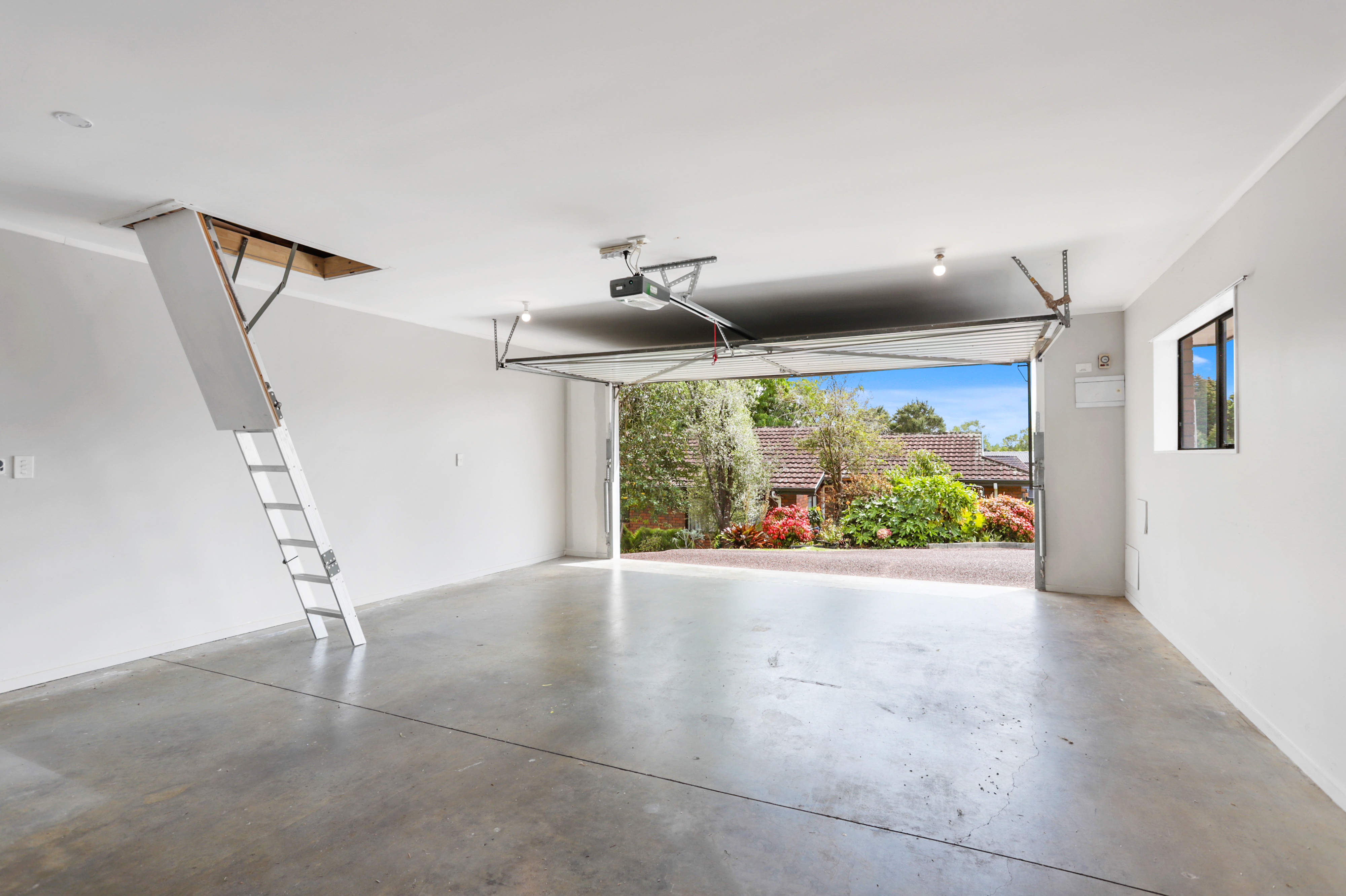 131F Parrs Cross Road, Glen Eden - Photo 3
