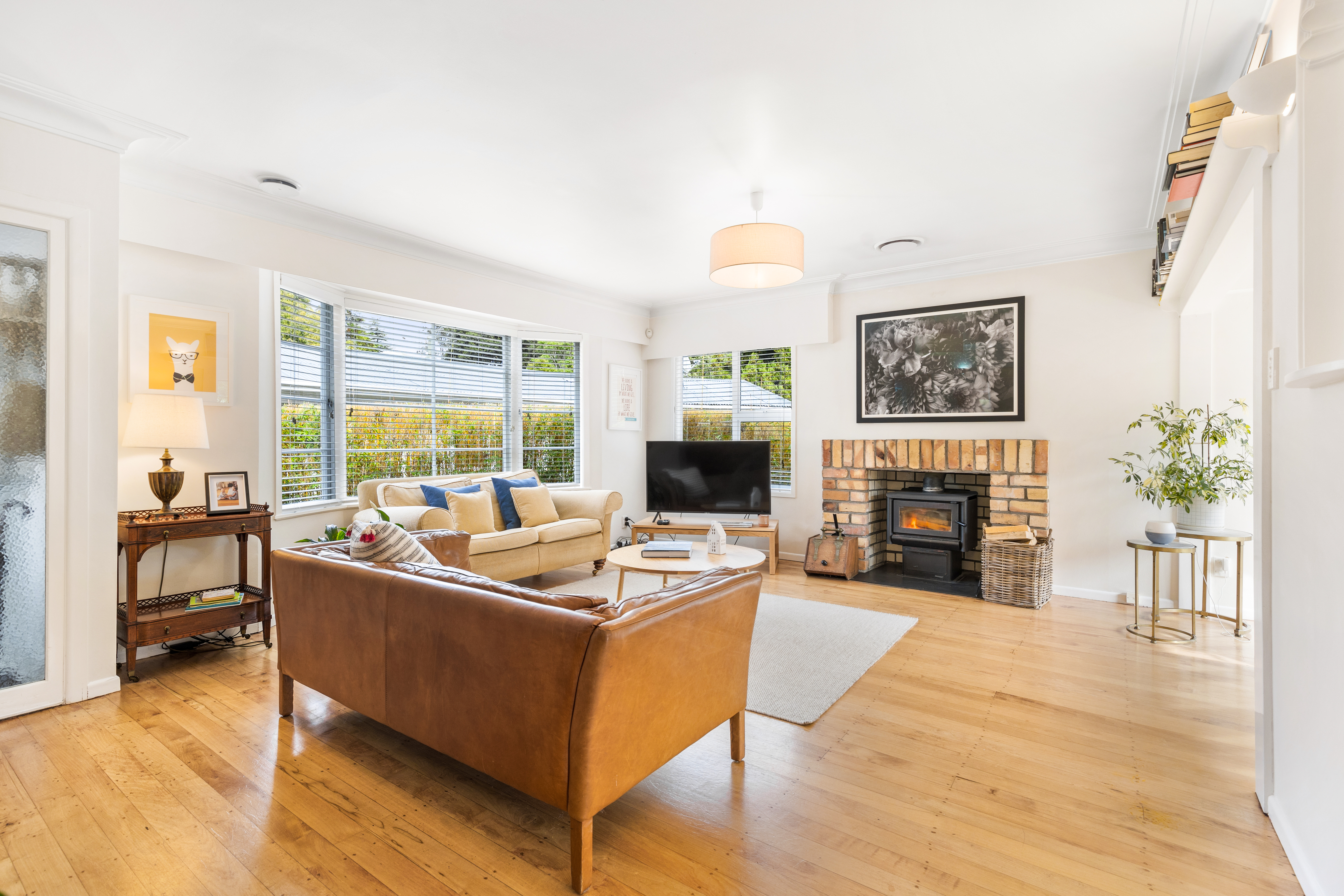 23 Rimutaka Place, Titirangi - Photo 2
