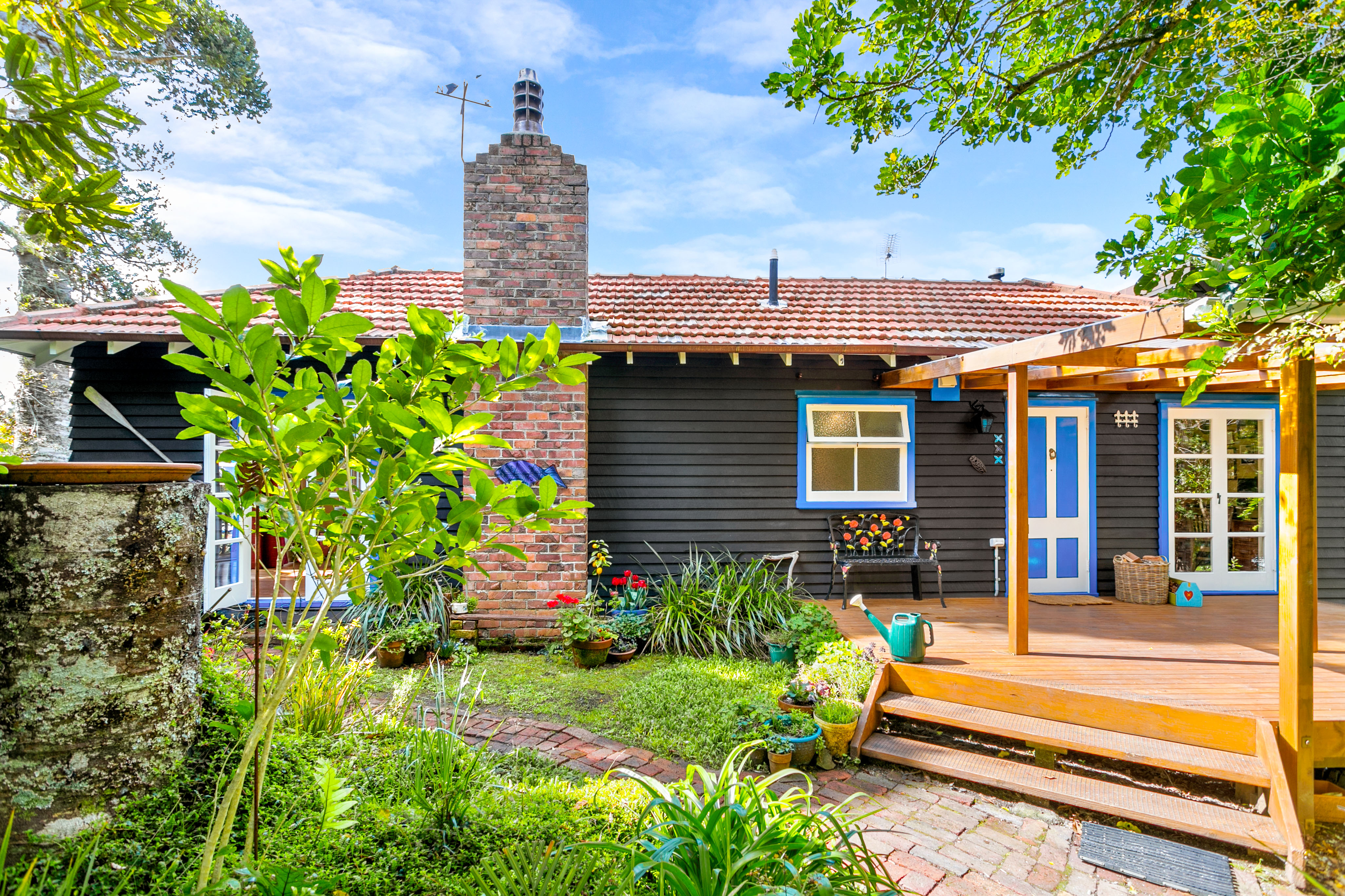 14 Hollywood Ave, Titirangi