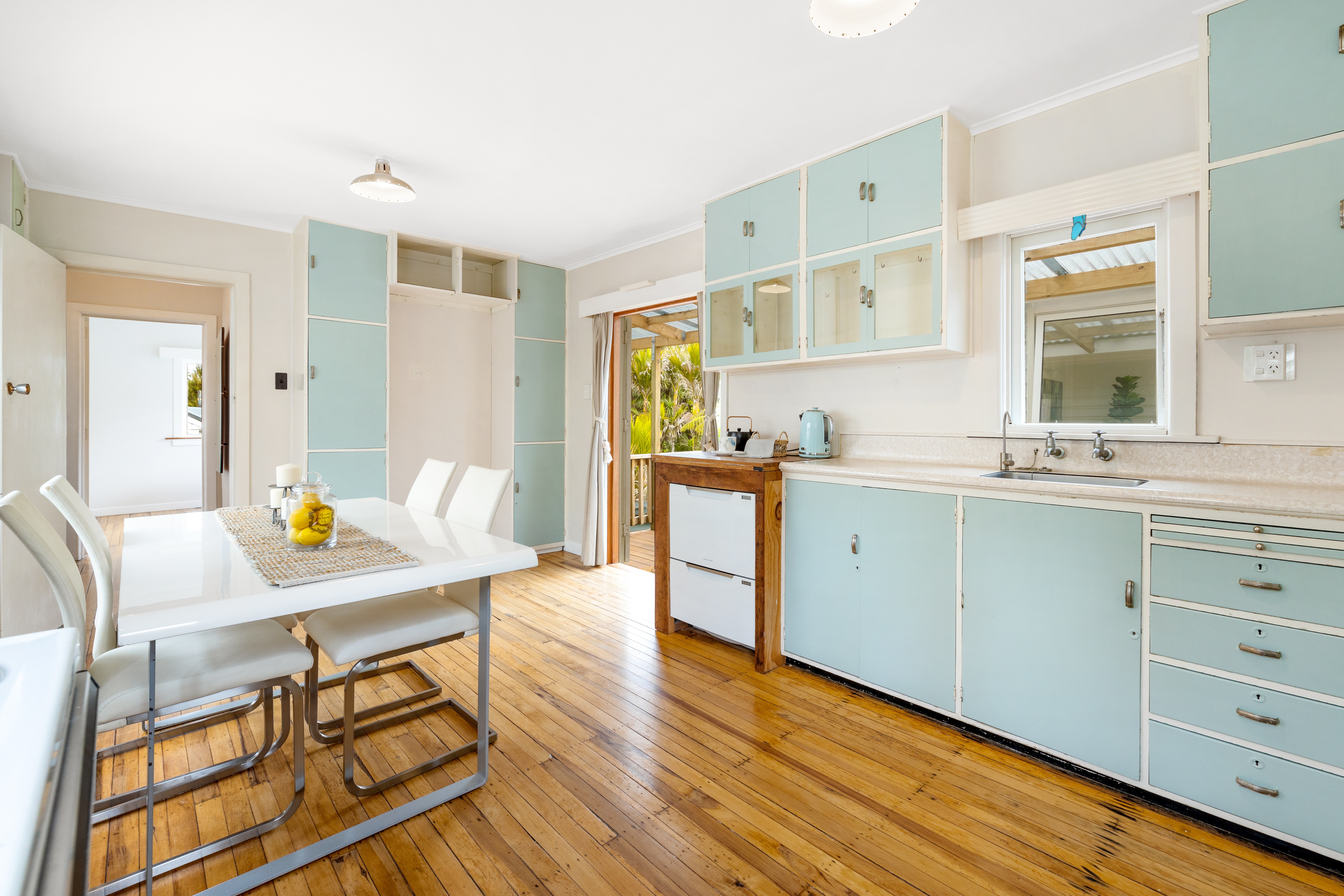 11 Rimutaka Place, Titirangi - Photo 7
