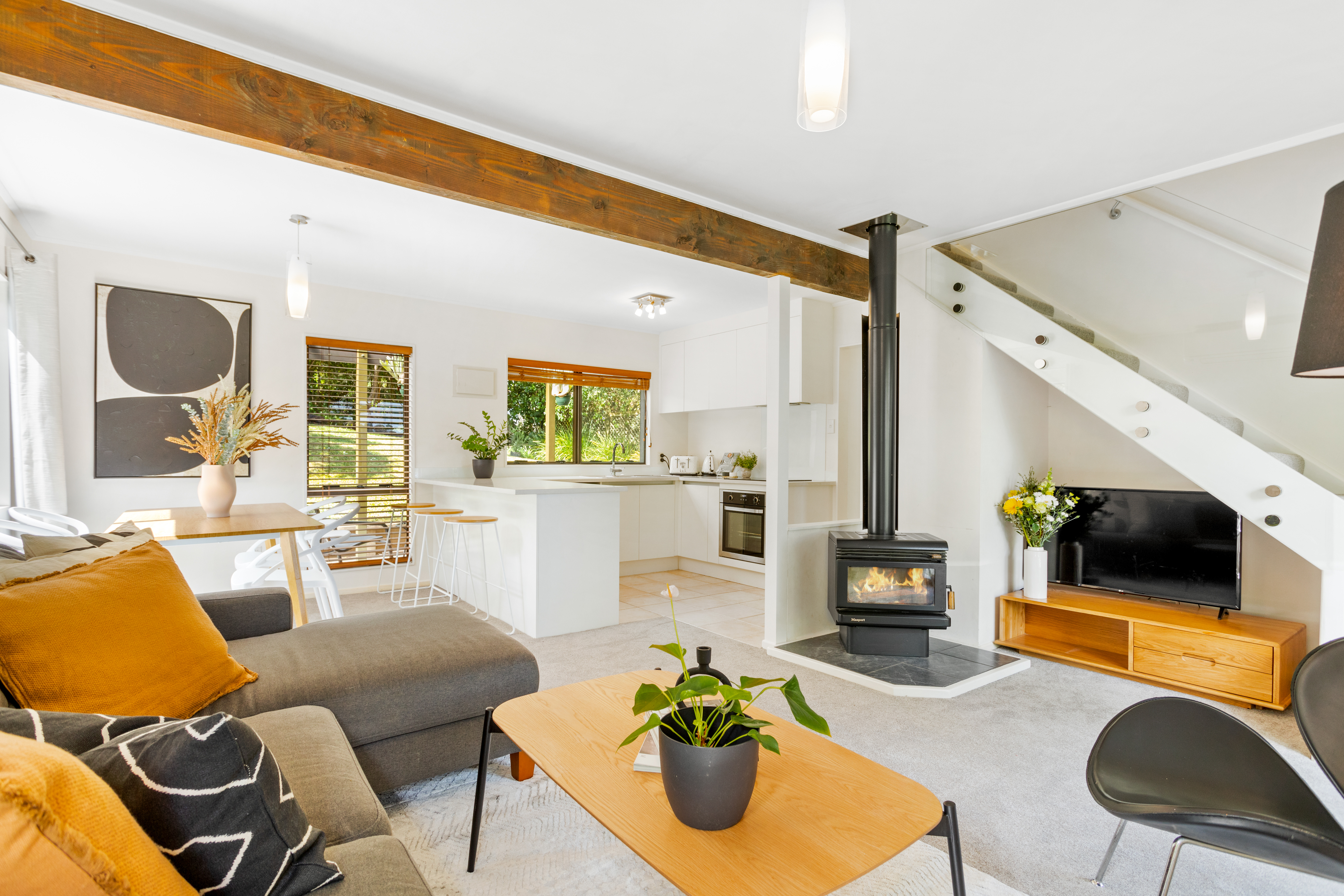 47 Arapito Road, Titirangi - Photo 5