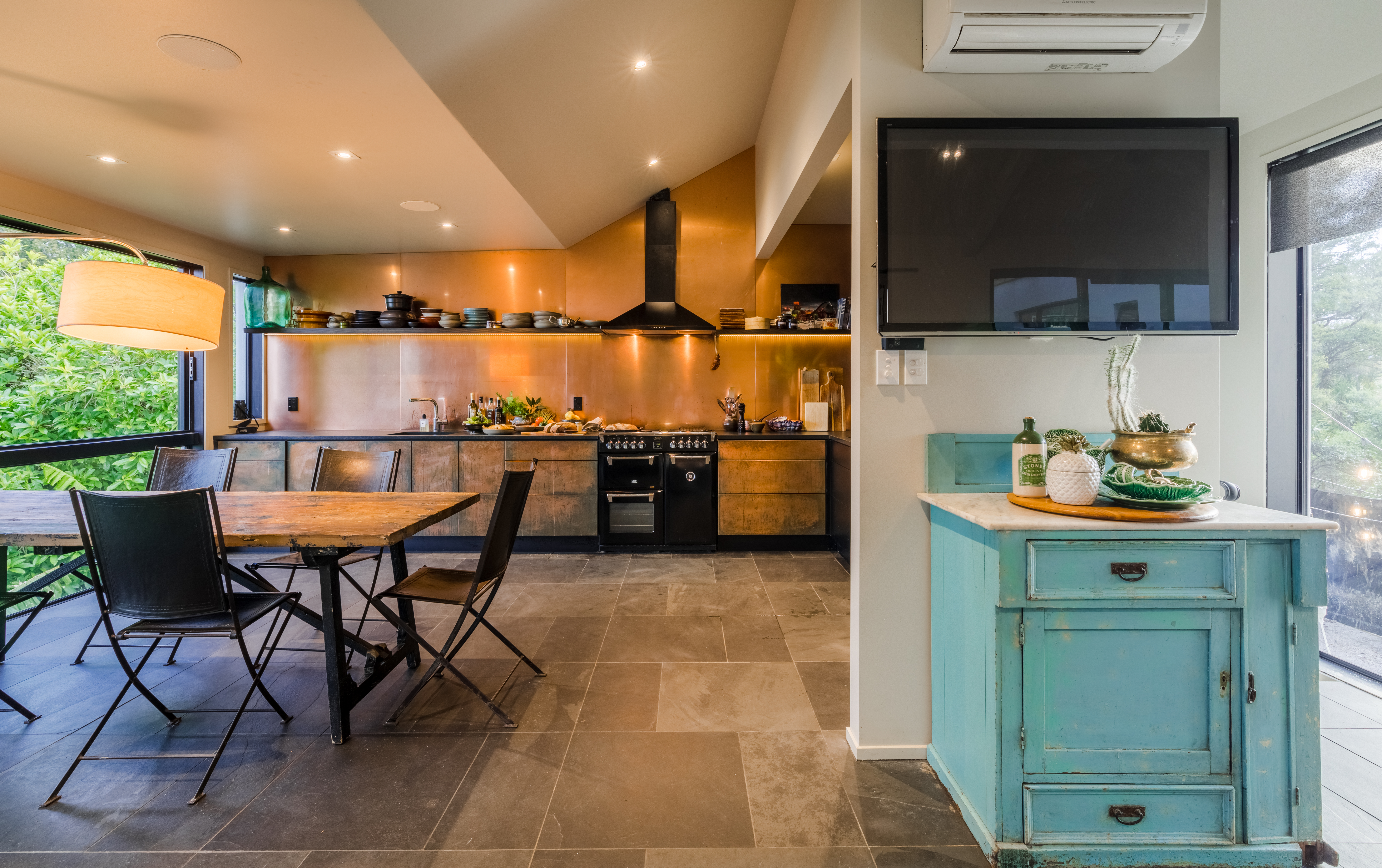 58 Kauri Point Road, Laingholm - Photo 3