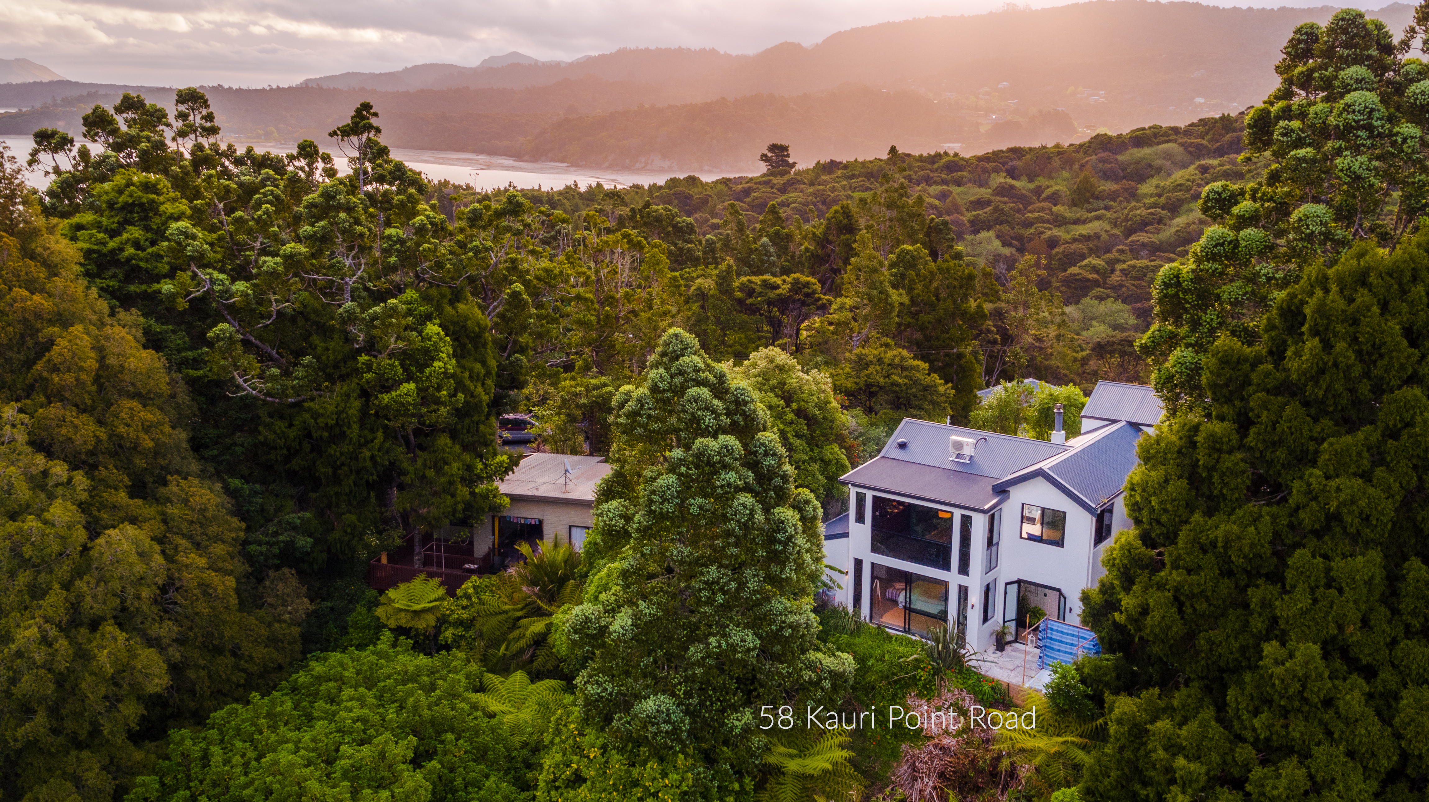58 Kauri Point Road, Laingholm