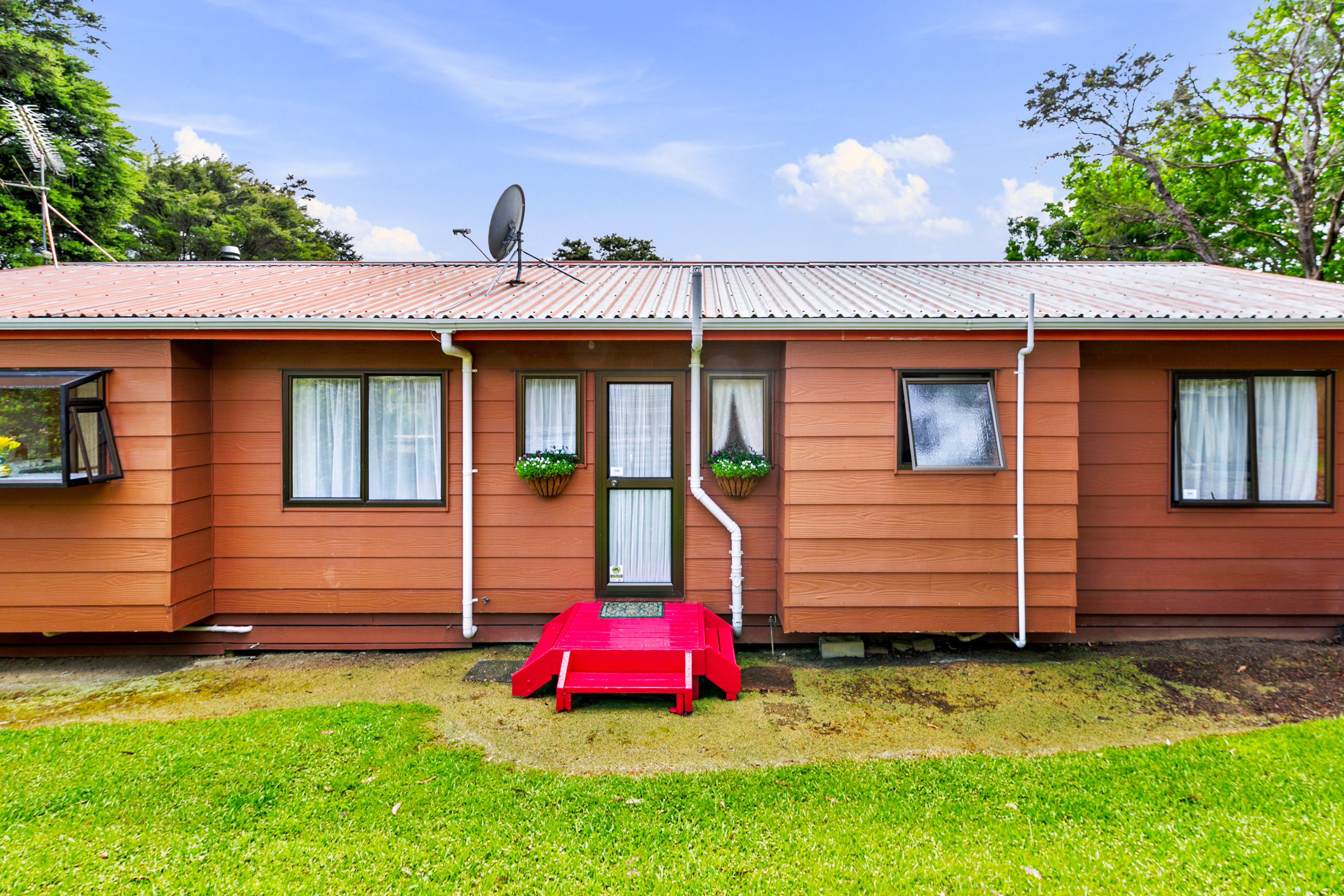 699 Huia Road, Parau - Photo 7