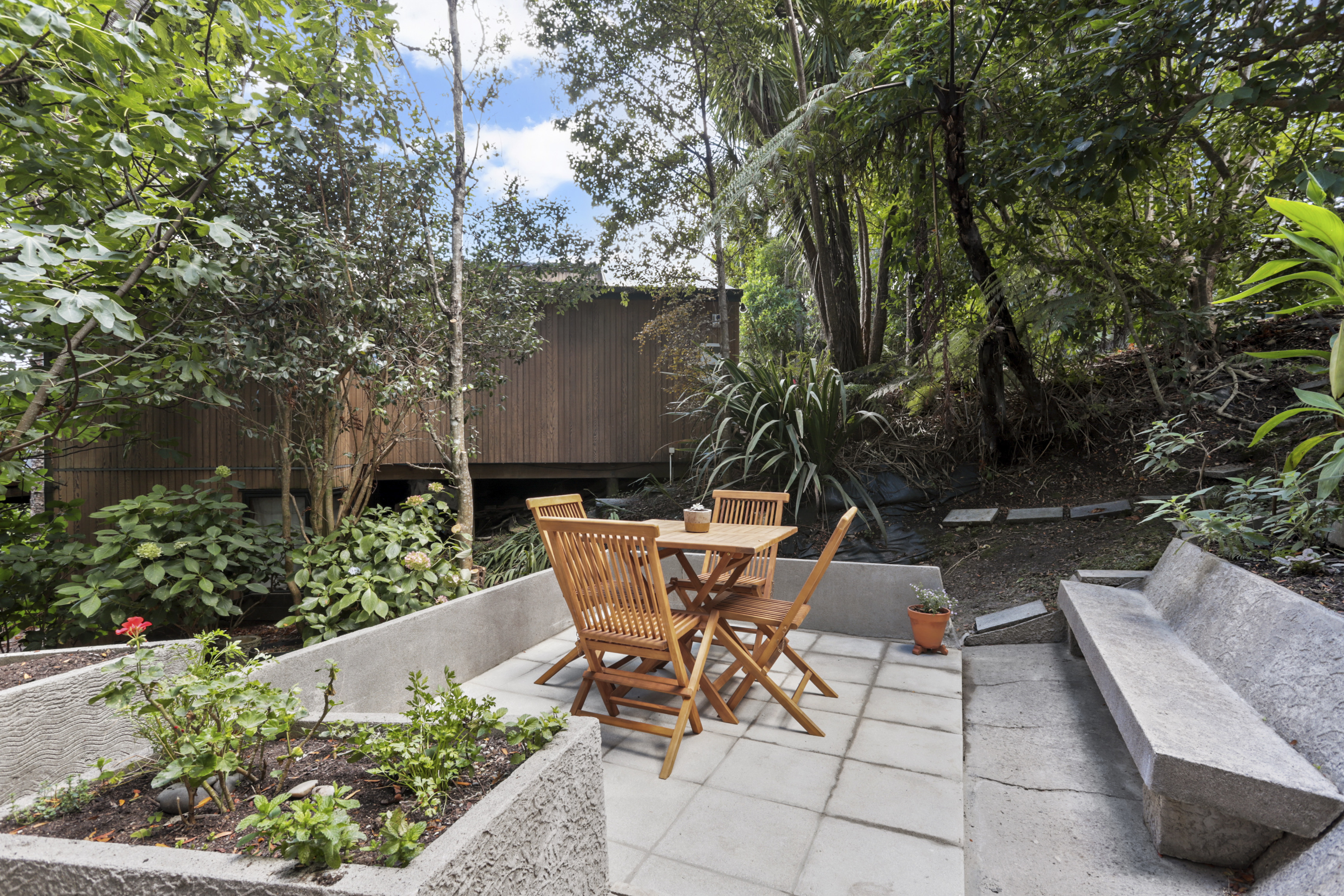 33 York Road, Titirangi - Photo 2