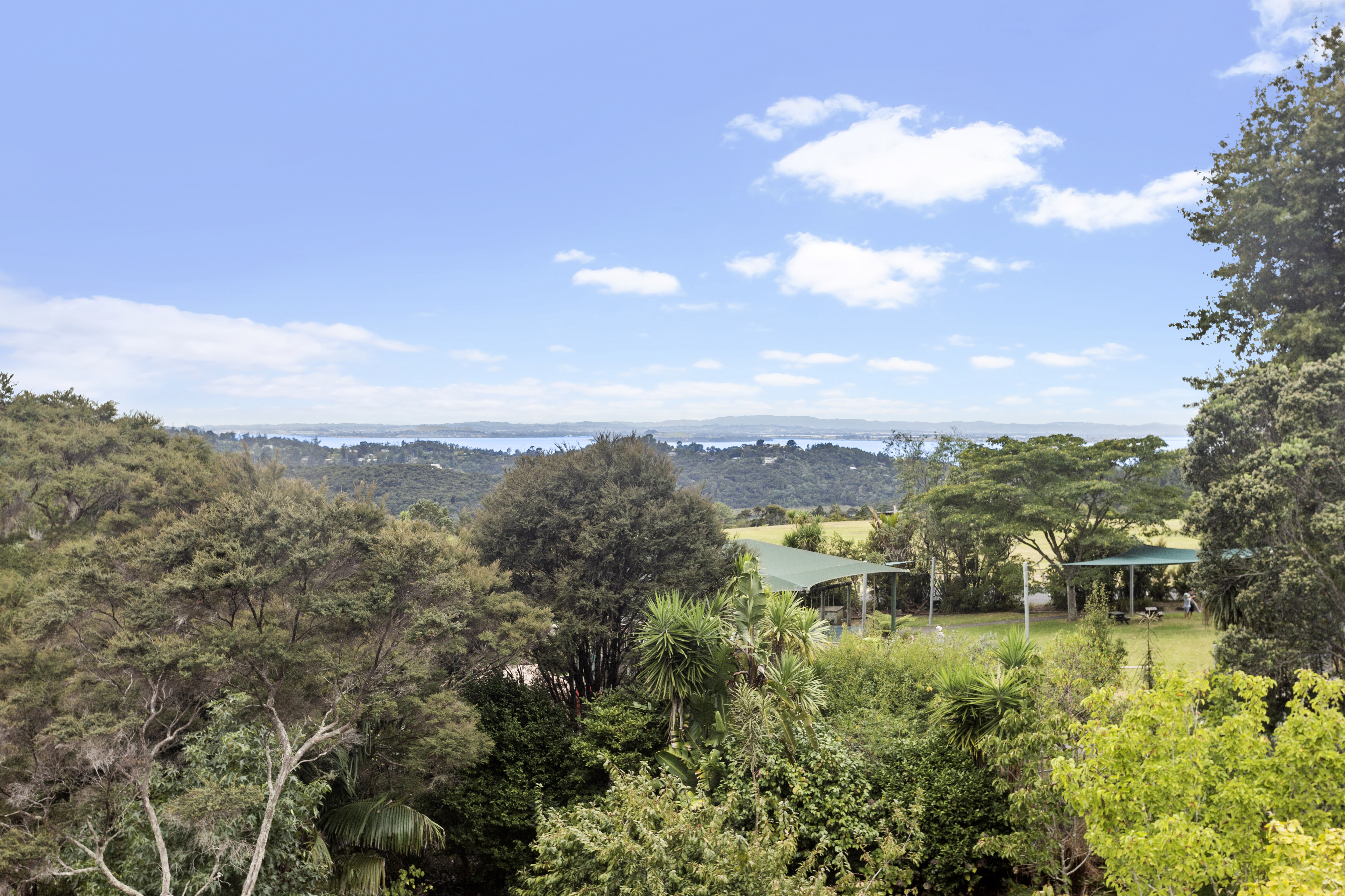 430 Huia Road, Laingholm - Photo 3