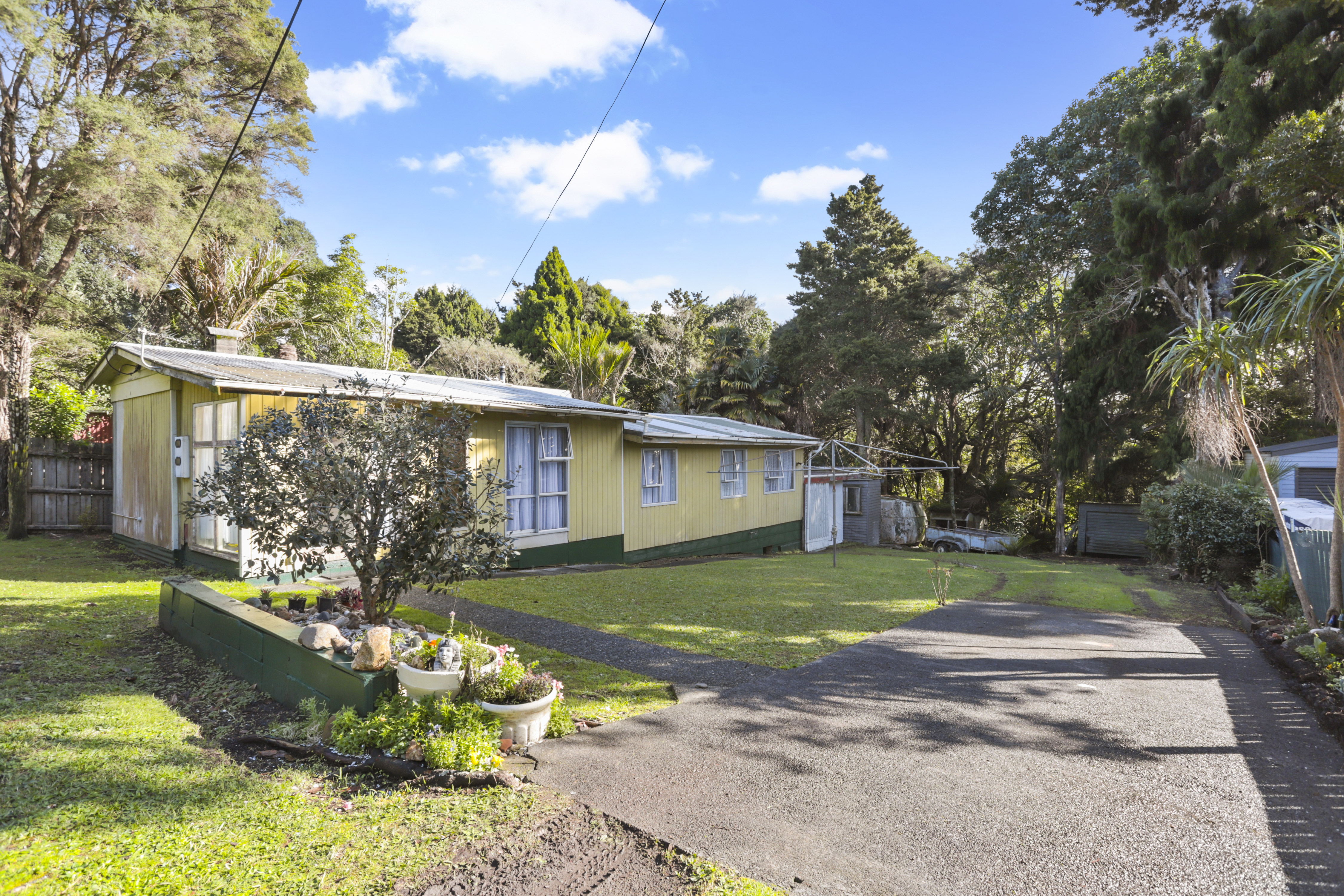 35 Tane Road, Laingholm