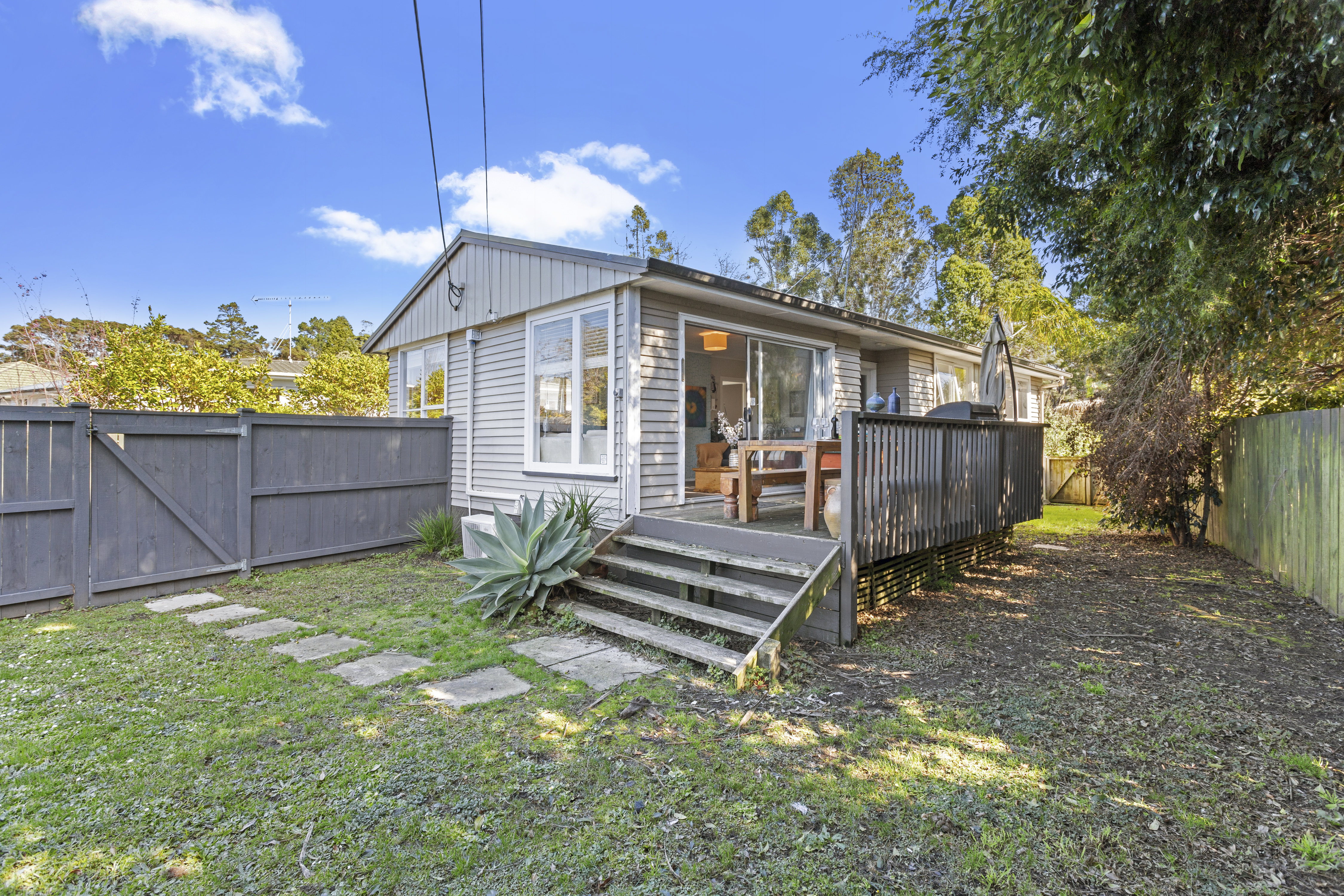 117 Atkinson Road, Titirangi