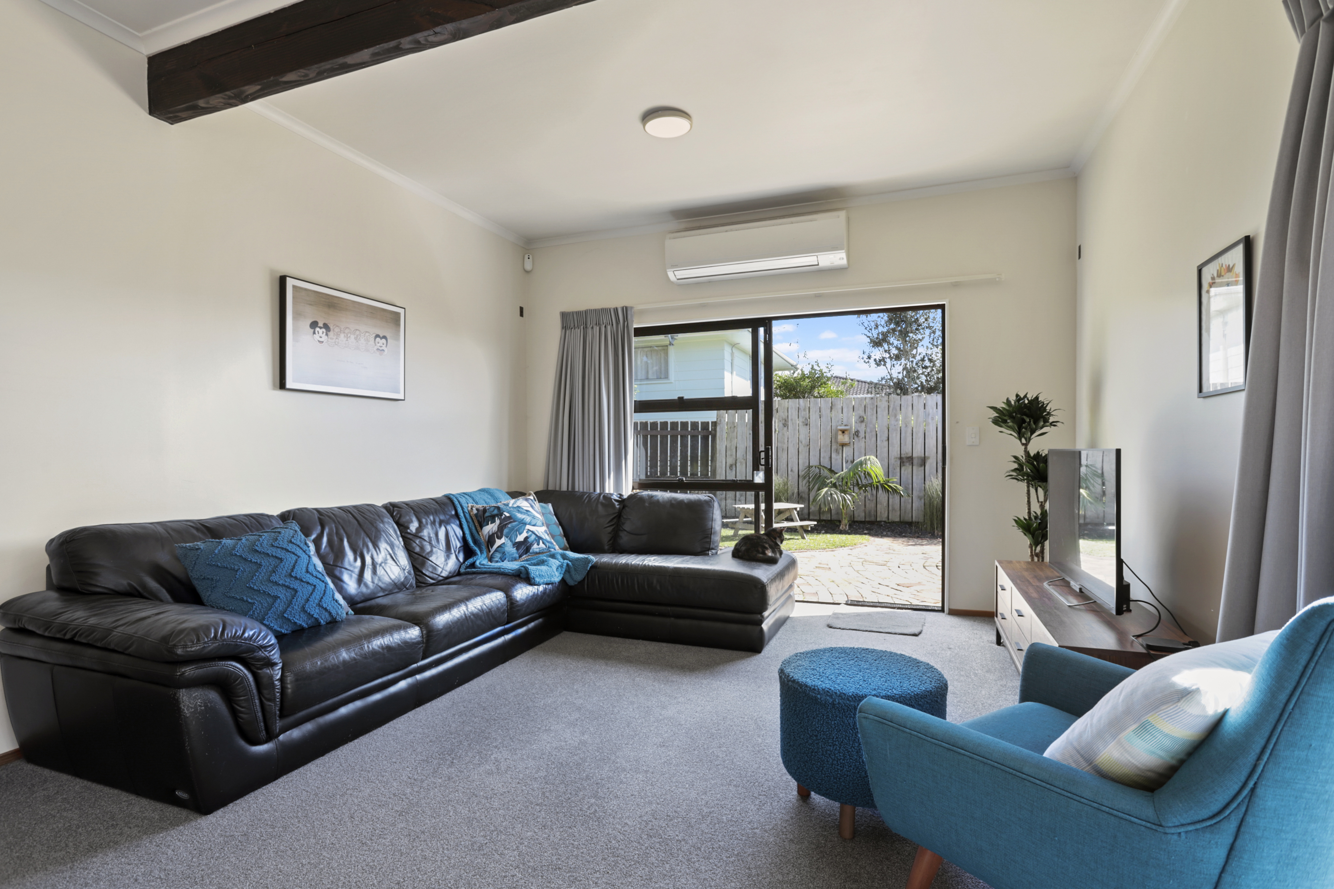 2/5 Northall Road, New Lynn - Photo 2