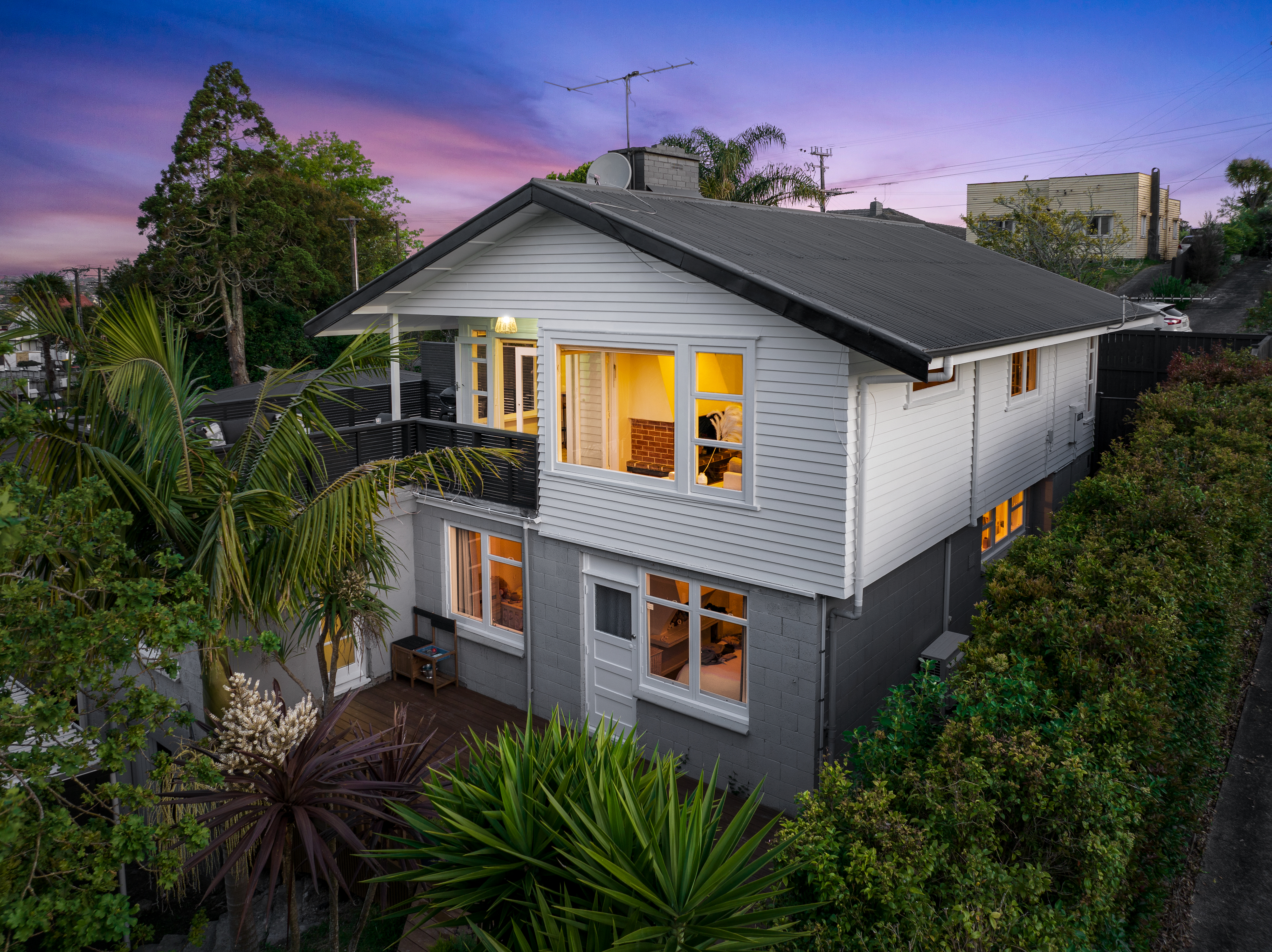 6 Eastglen Road, Glen Eden - Photo 2