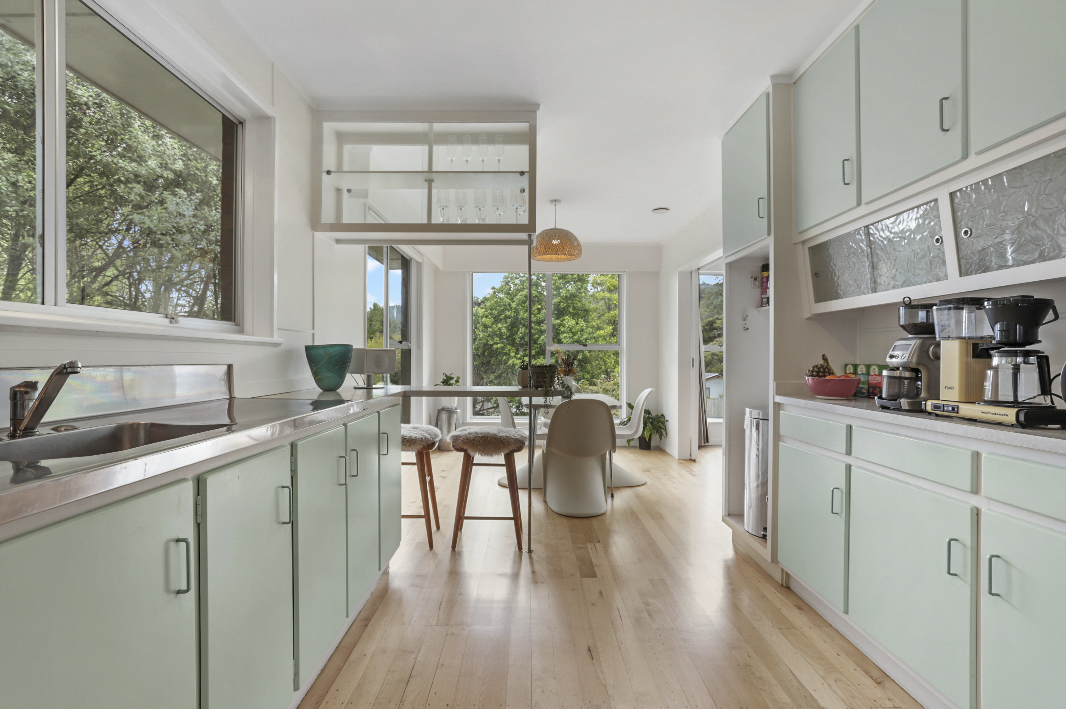 52 Rimutaka Place, Titirangi - Photo 6
