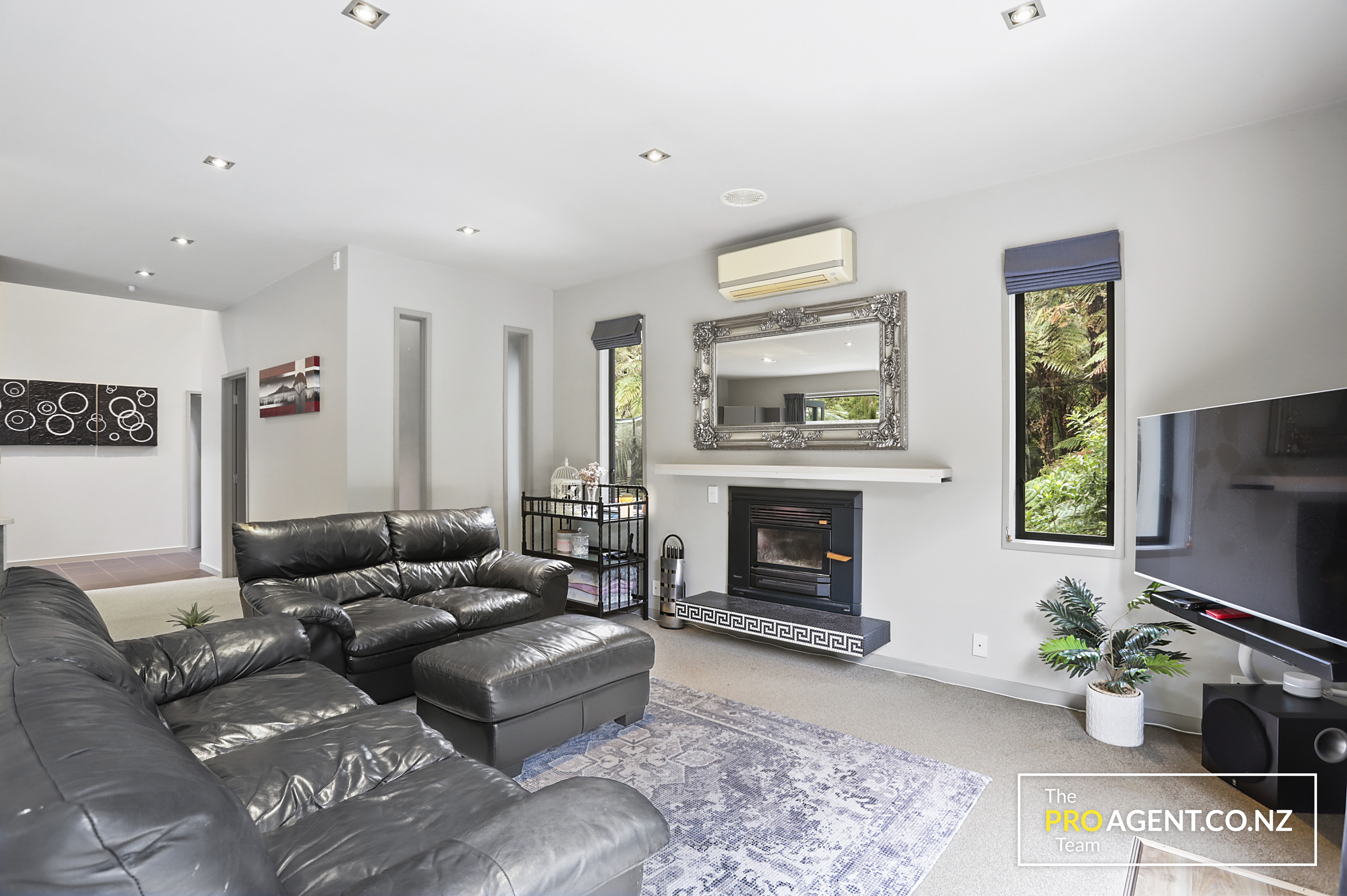 14 Turanga Road, Henderson Valley - Photo 4
