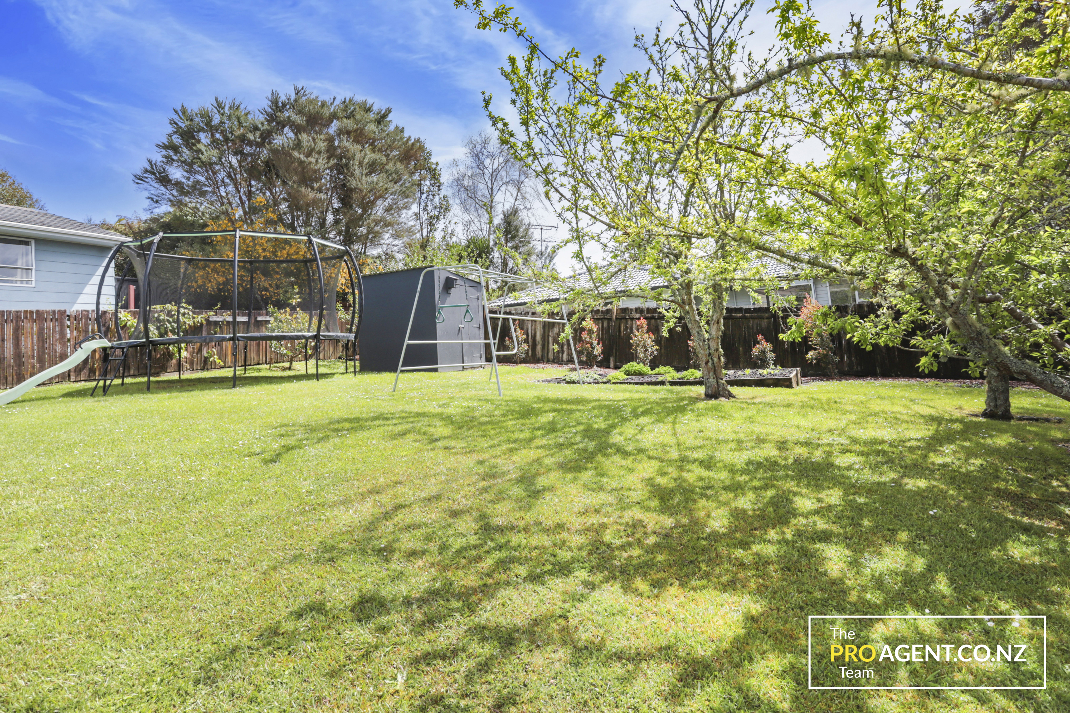 21 Annison Avenue, Glen Eden - Photo 6