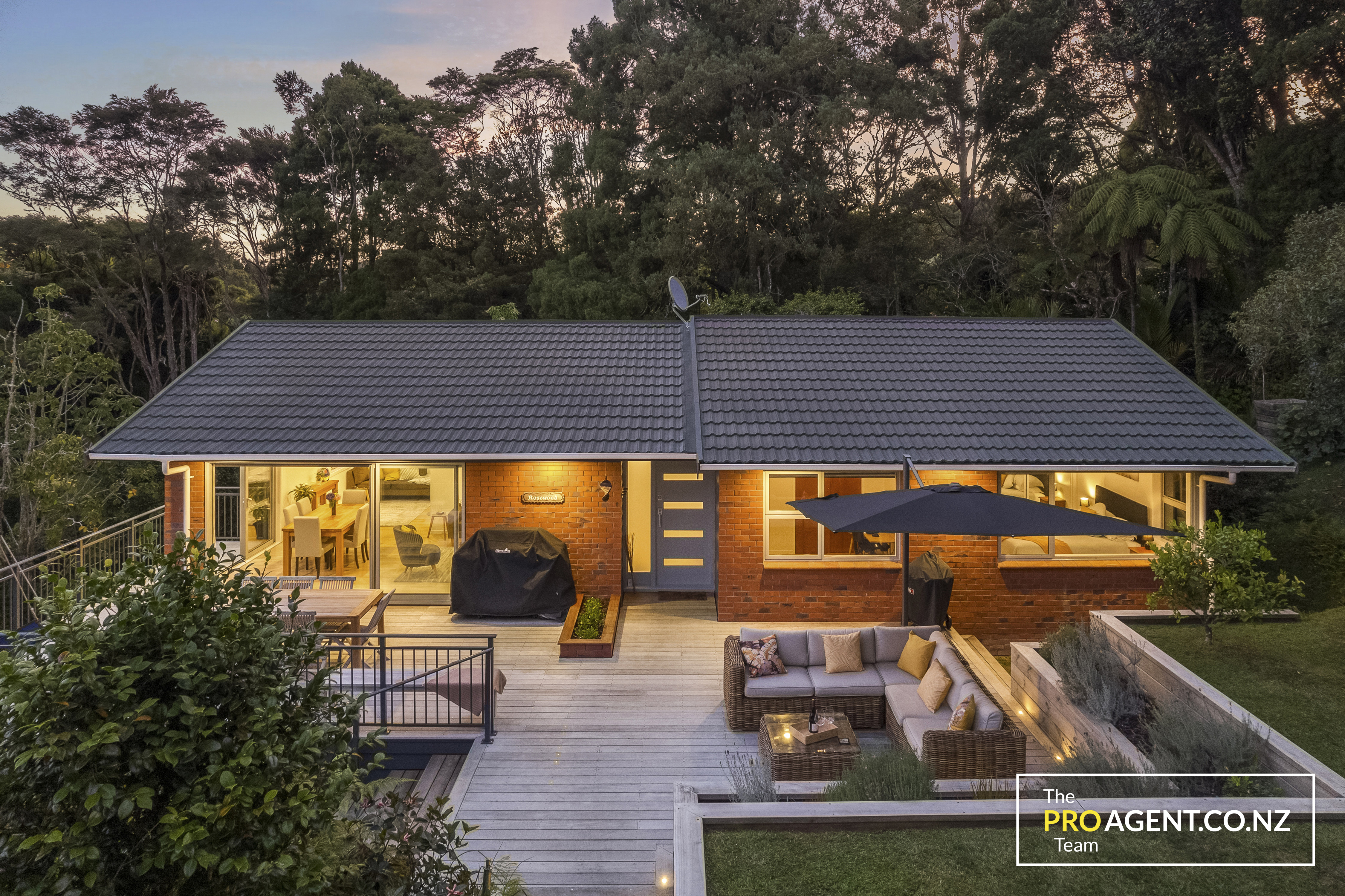 201 Woodlands Park Road, Titirangi - Photo 4