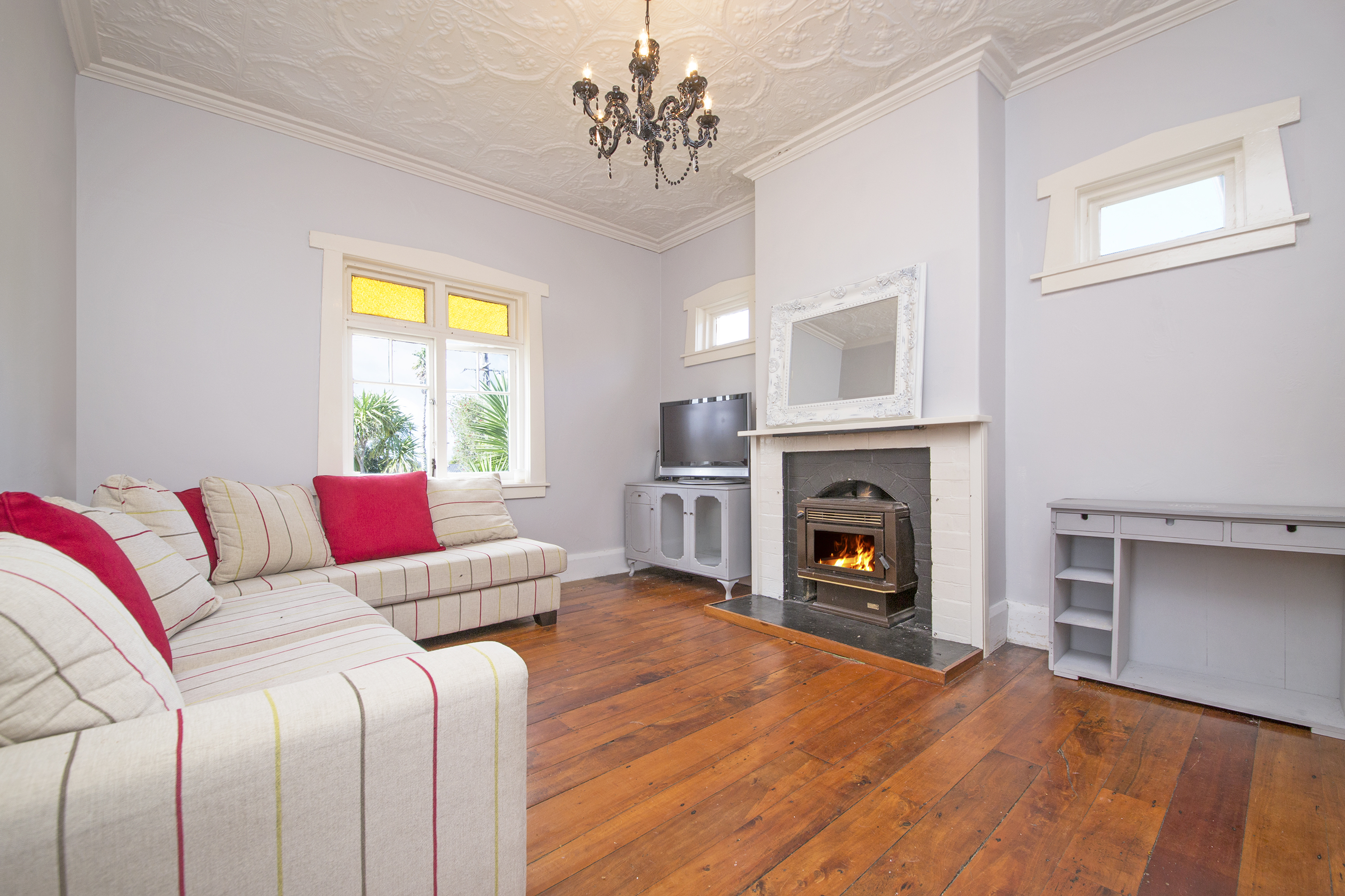 2 Rewa Street, New Lynn