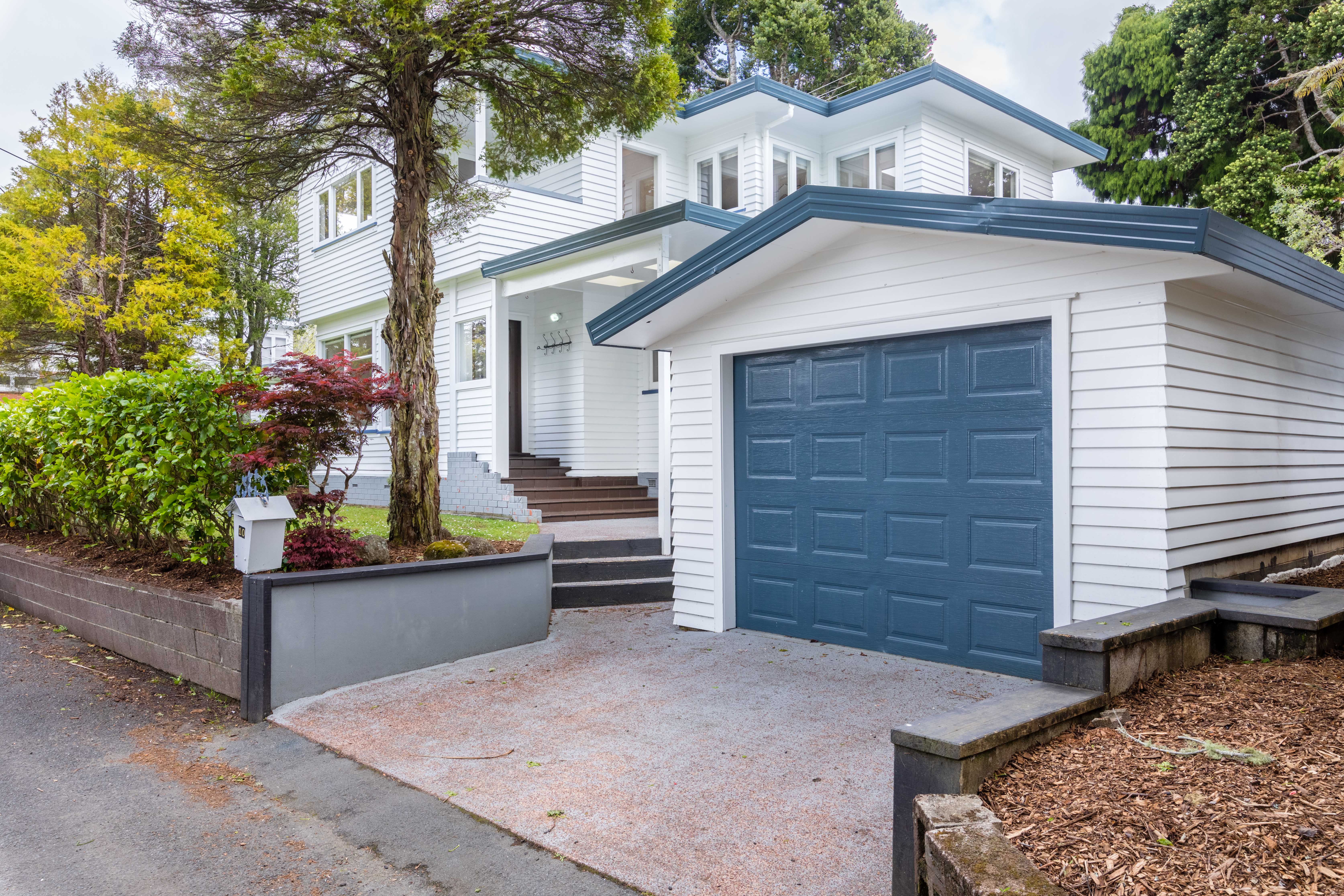 10 Tawini Road, Titirangi