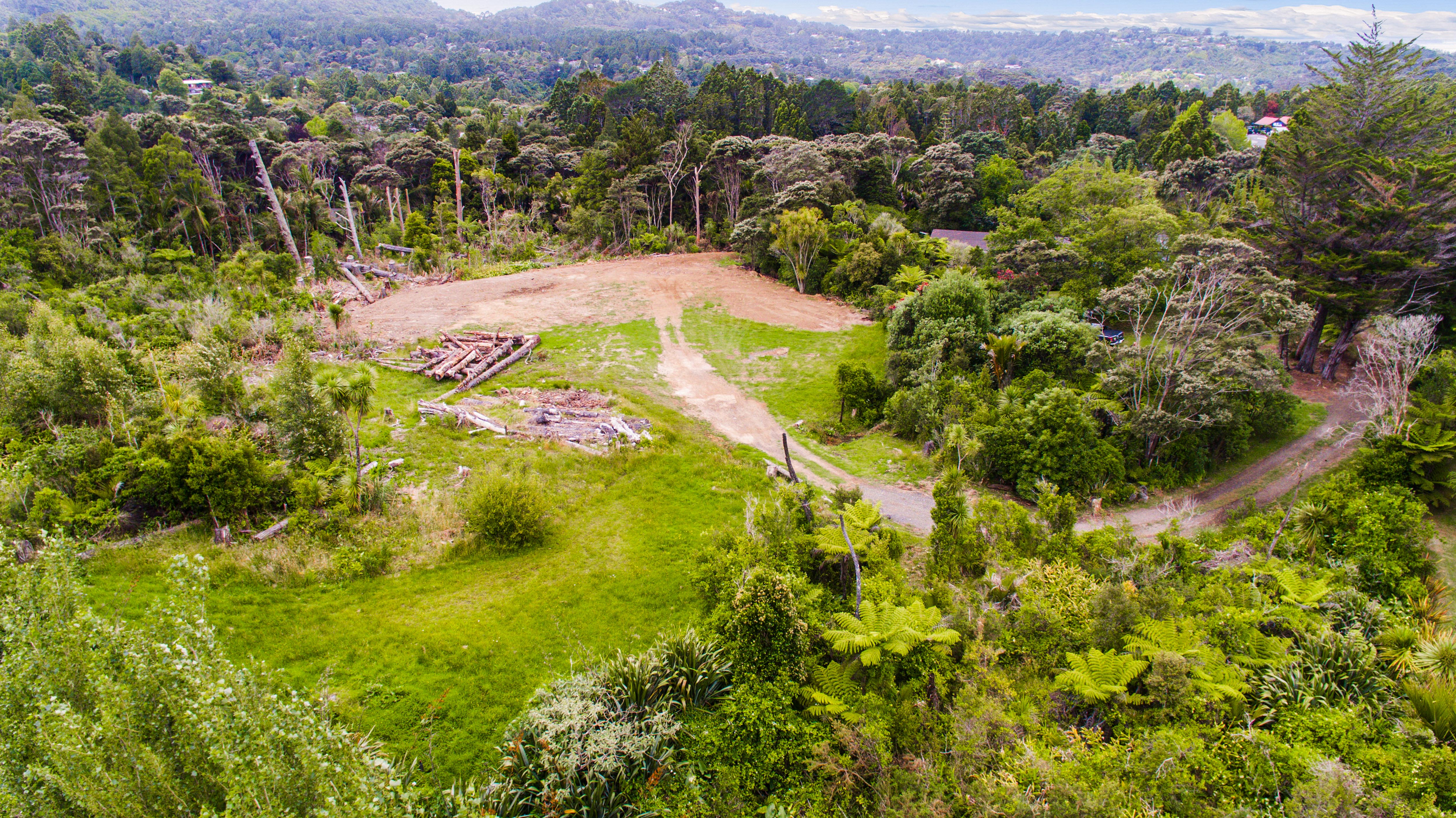 321A Huia Road, Titirangi - Photo 2