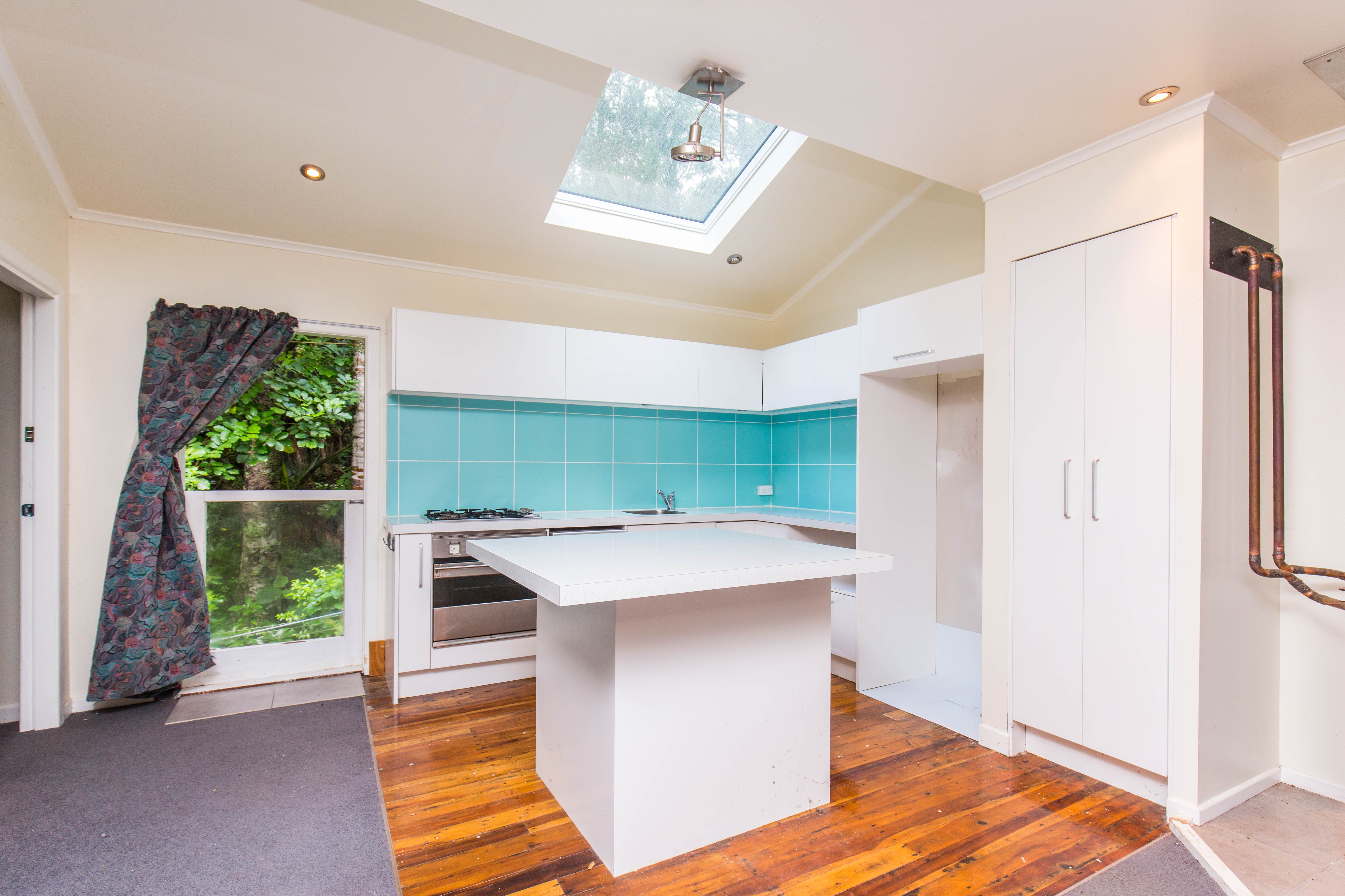 796 South Titirangi Road, Titirangi - Photo 2