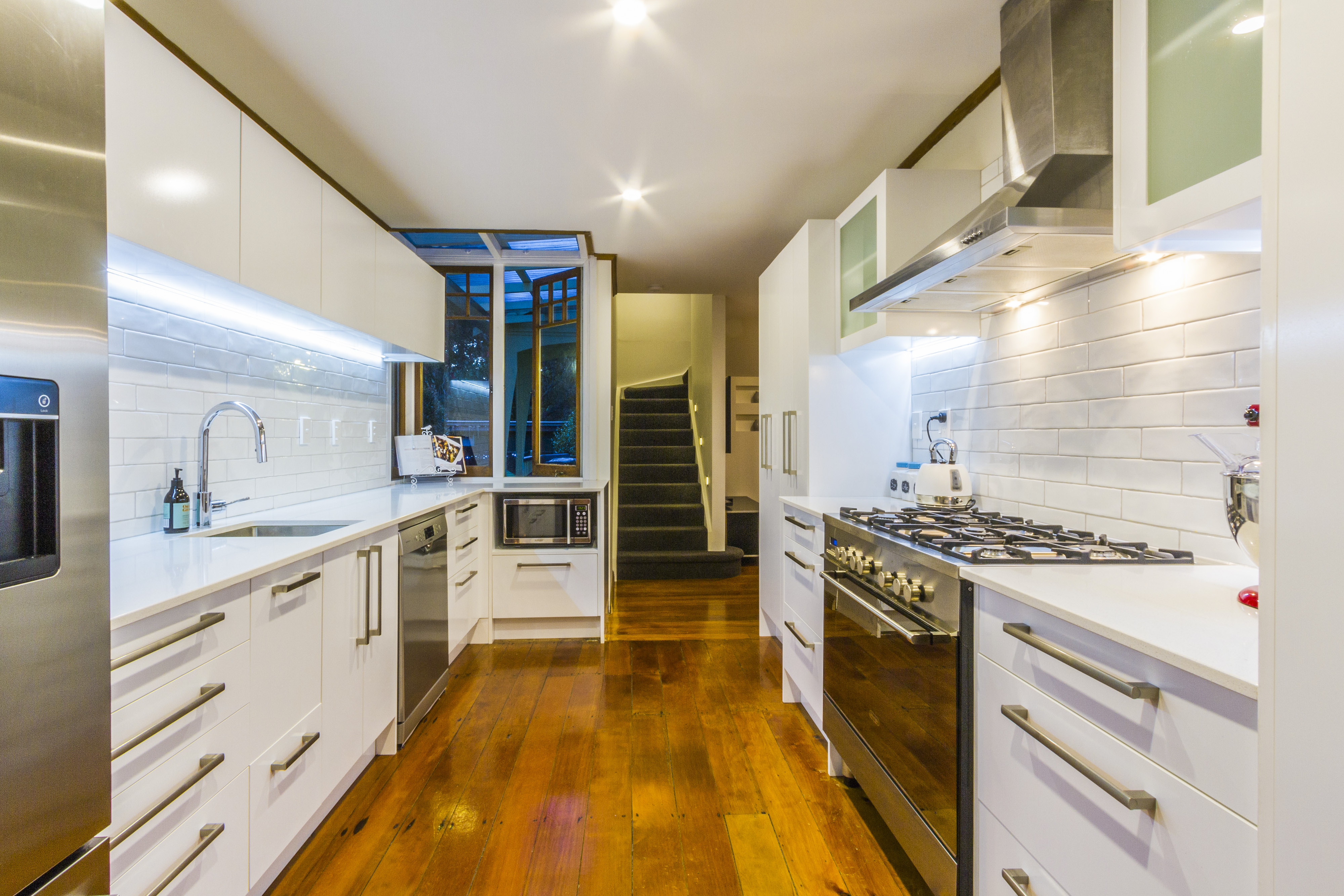 9 South Lynn Road, Titirangi - Photo 4