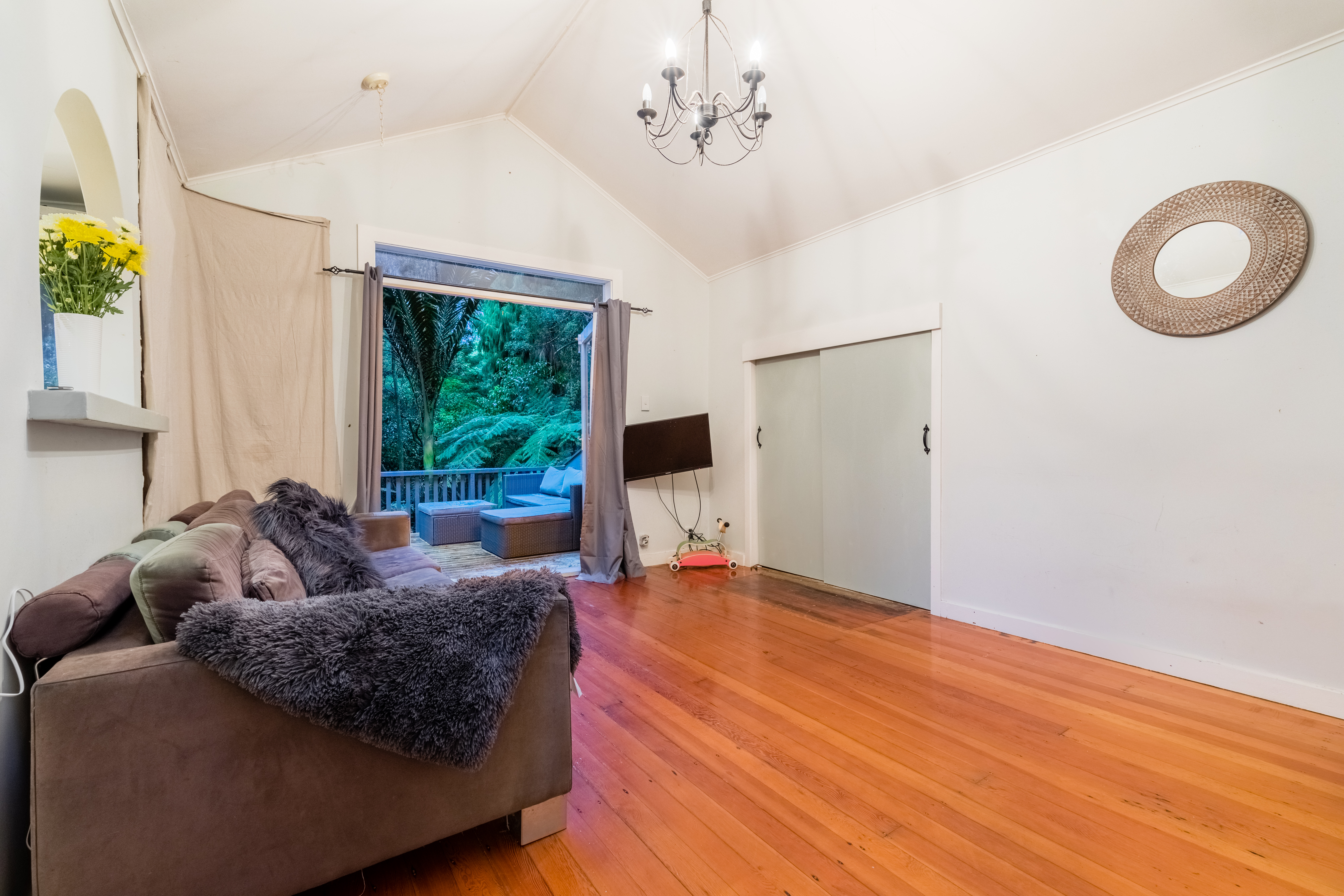*43 Kauri Loop Road, Oratia - Photo 5