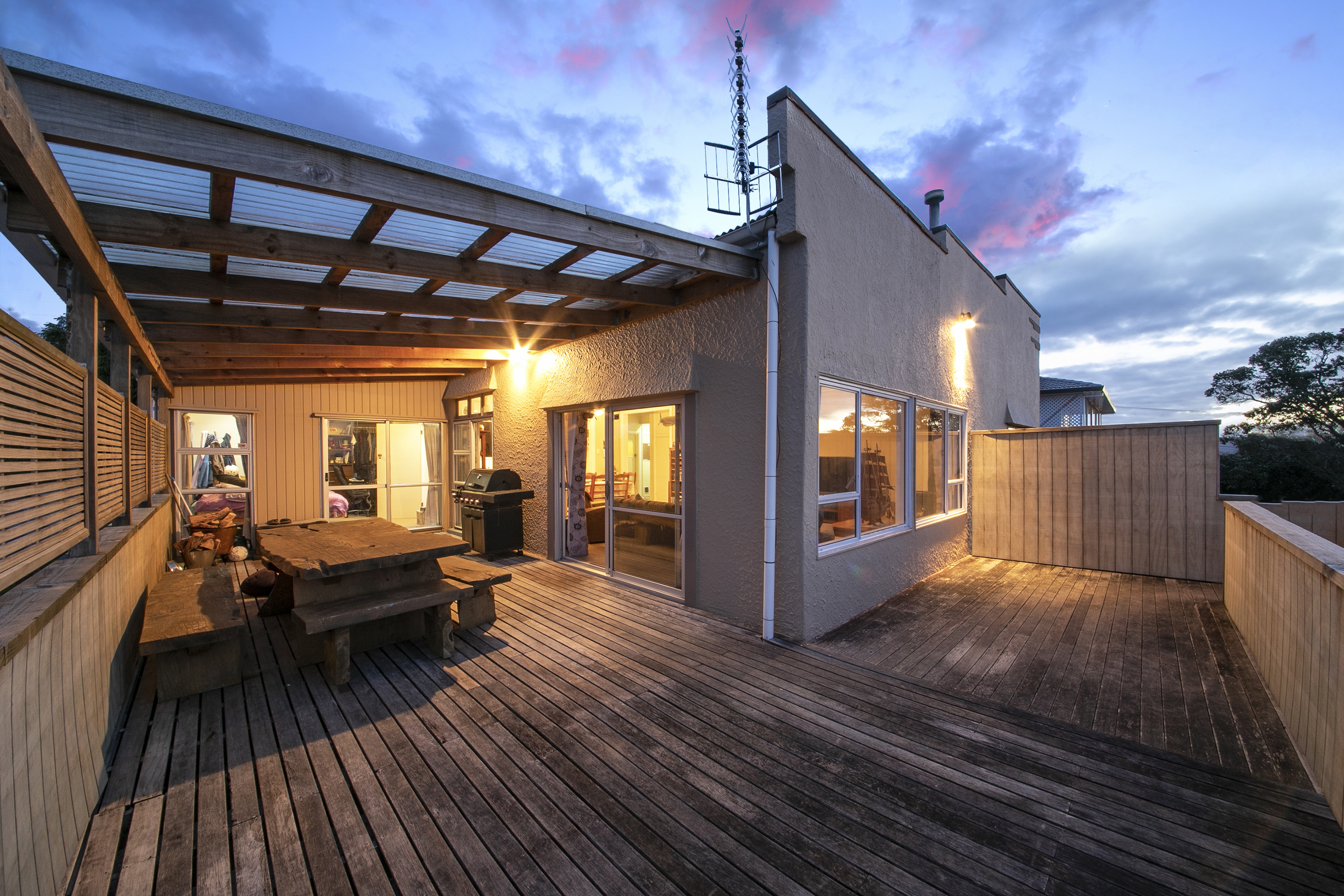 2 Roland Hill, Glen Eden - Photo 6