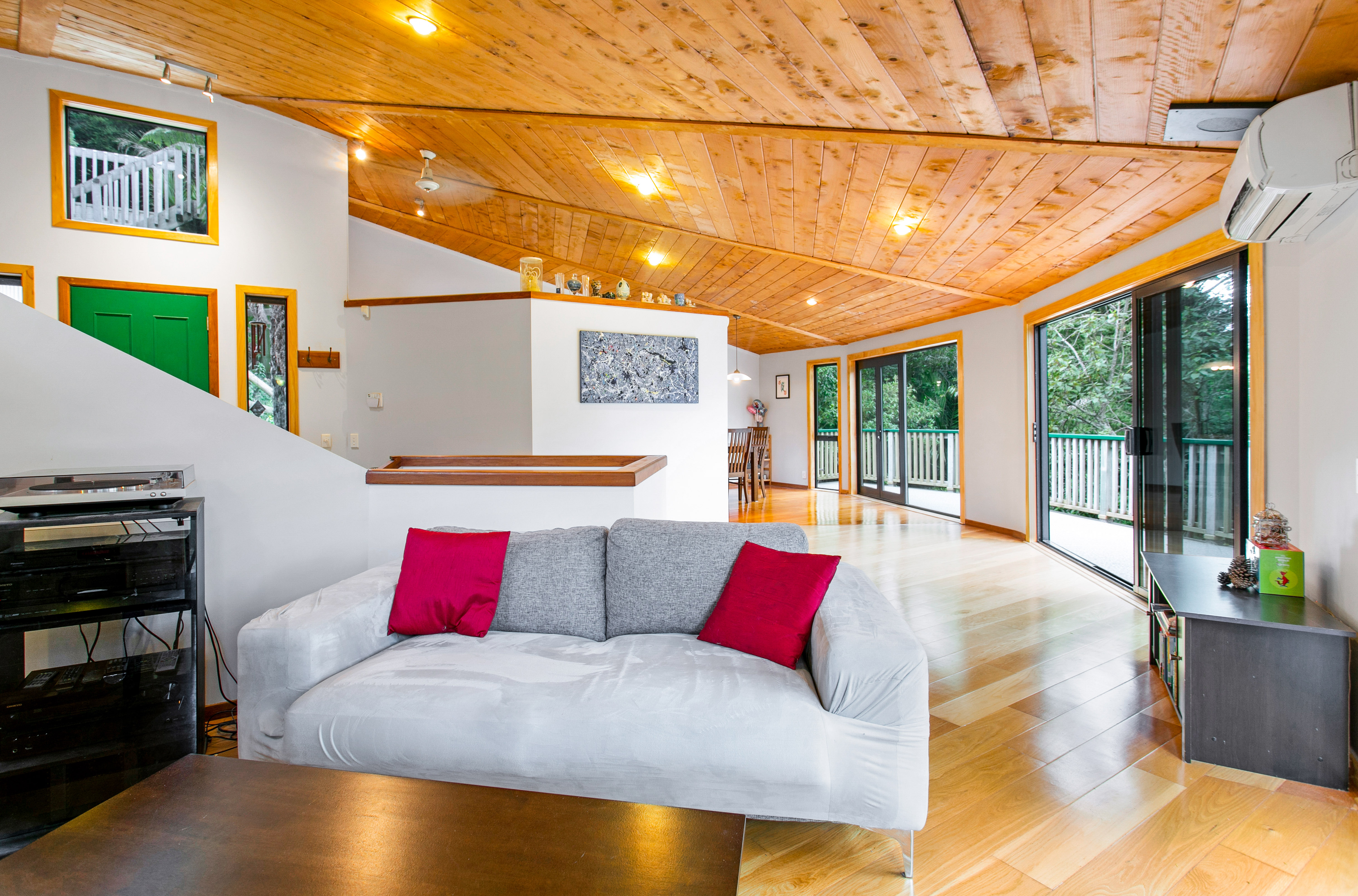 63 Warner Park Avenue, Laingholm - Photo 3