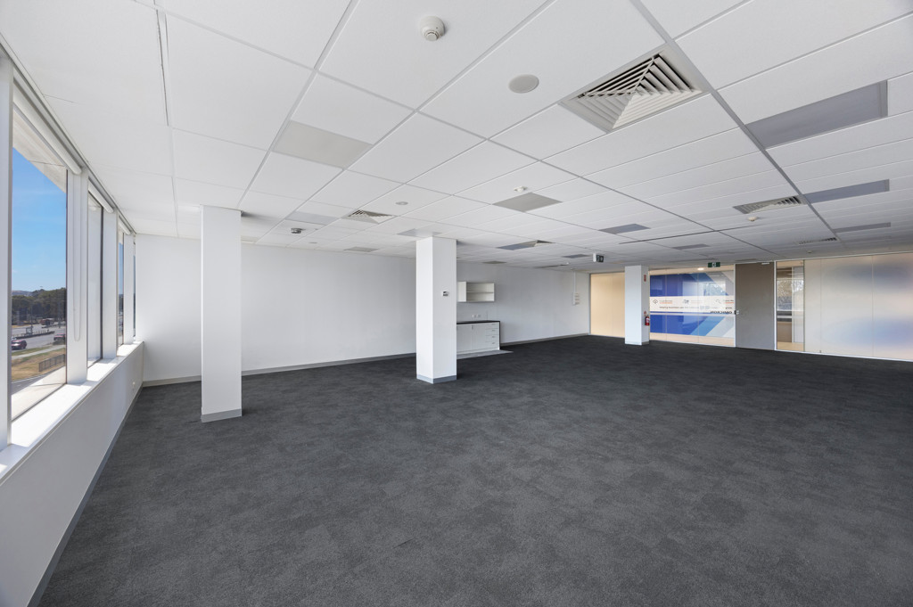 Light and Bright Office/Consulting Suite