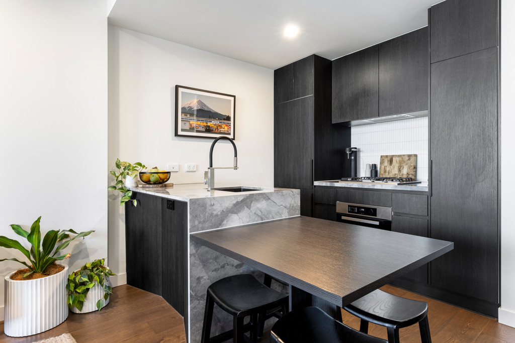 Designer Luxury in a Central Locale