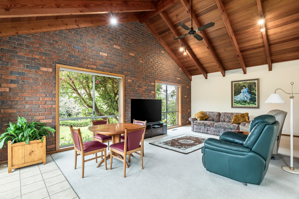 Spacious Layout Amongst Leafy Gardens