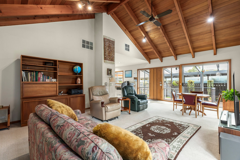 Spacious Layout Amongst Leafy Gardens