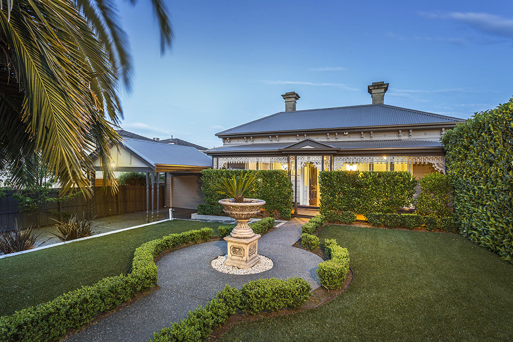 Victorian Elegance with Refined Contemporary Luxury