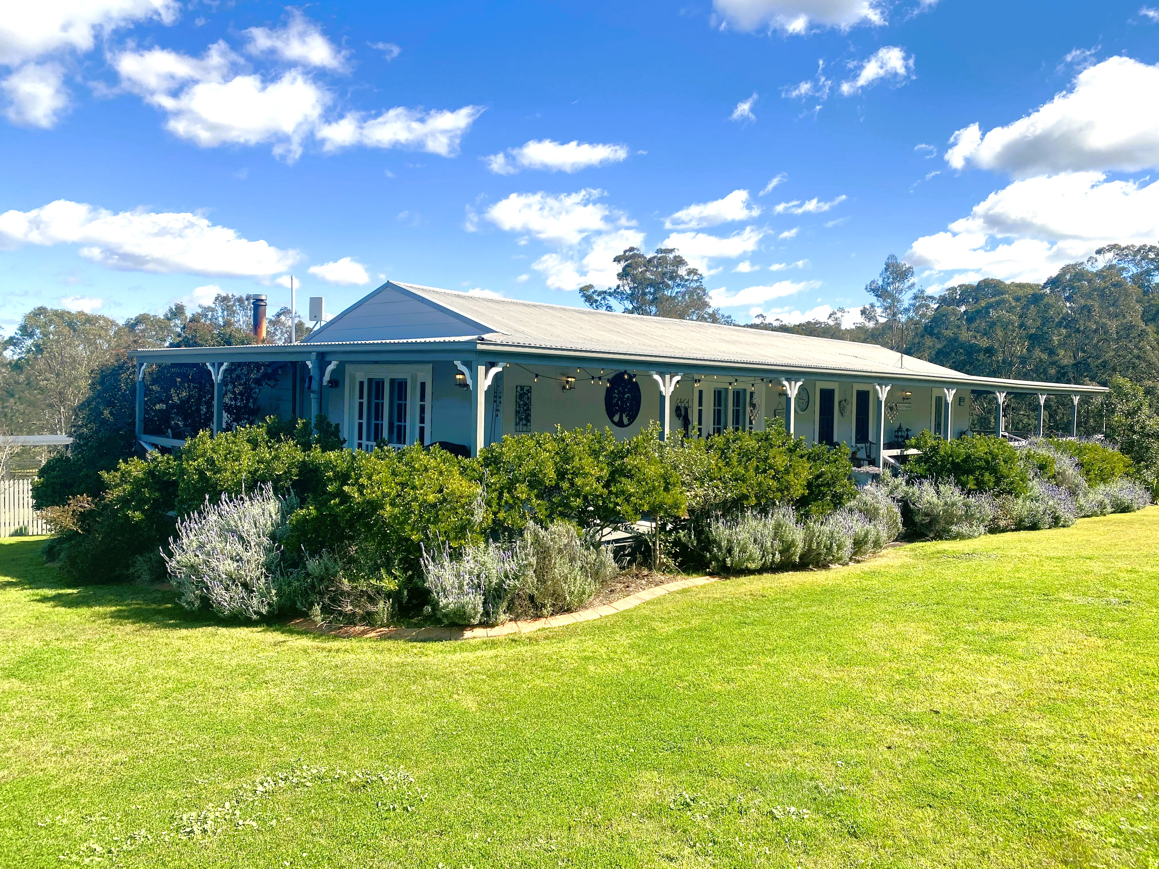 Farm For Sale - NSW - Lochinvar - 2321 - WONDERFUL 75 ACRE COUNTRY ESTATE WITH EVERYTHING AT YOUR DOOR STEP 