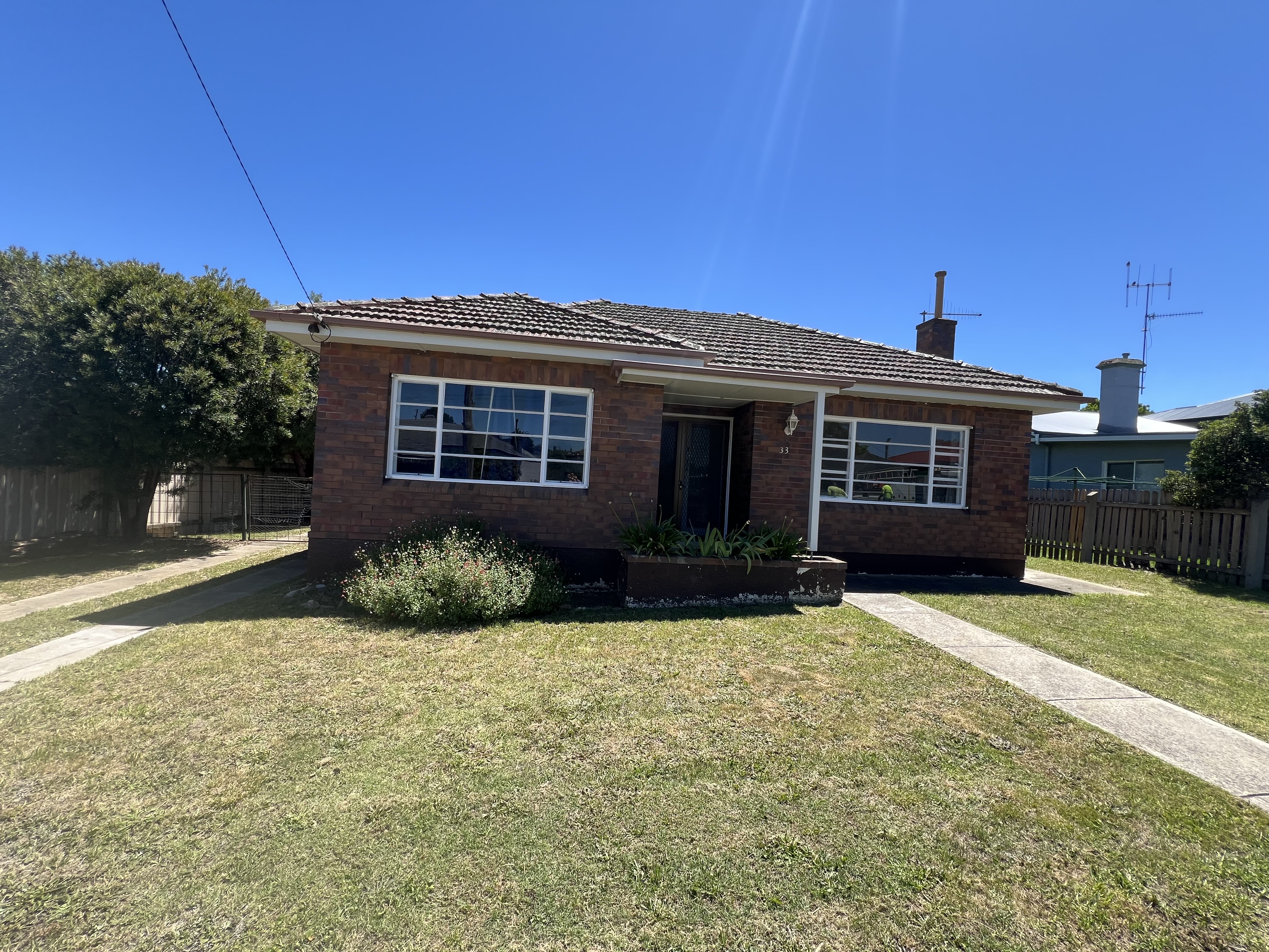 House — 33 RUBY STREET, Goulburn NSW 2580