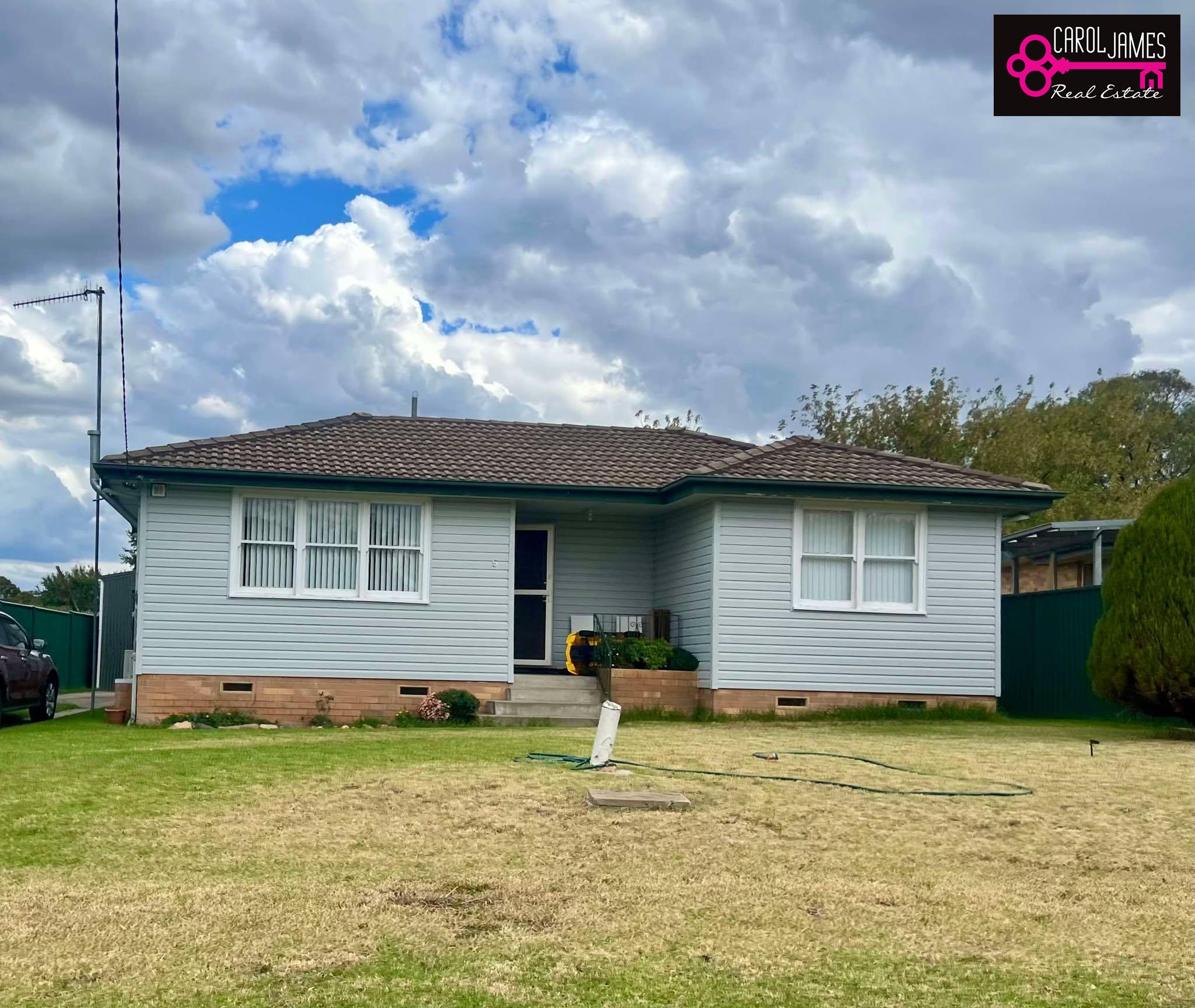 5 Meehan St, Goulburn NSW 2580
