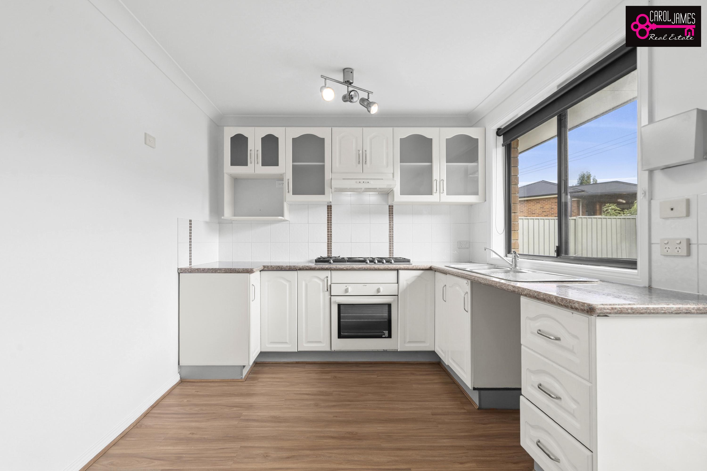6 Wright Place, Goulburn NSW 2580 &mdash; photo 3