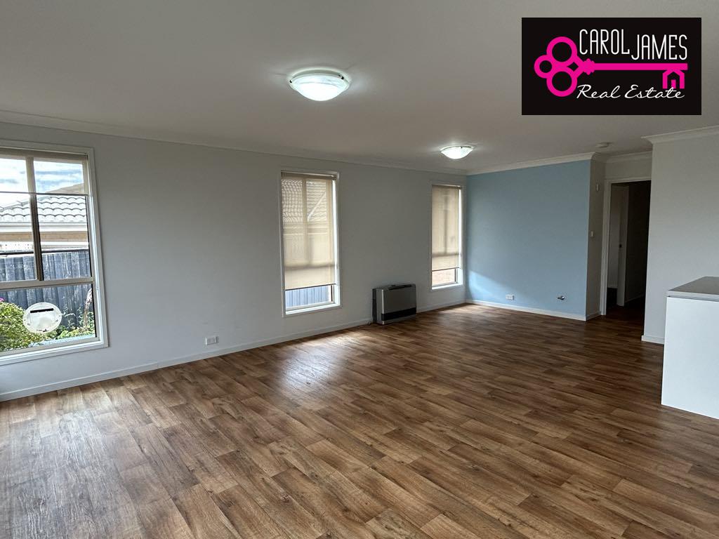 4 Spadacini Pl, Goulburn NSW 2580 &mdash; photo 2