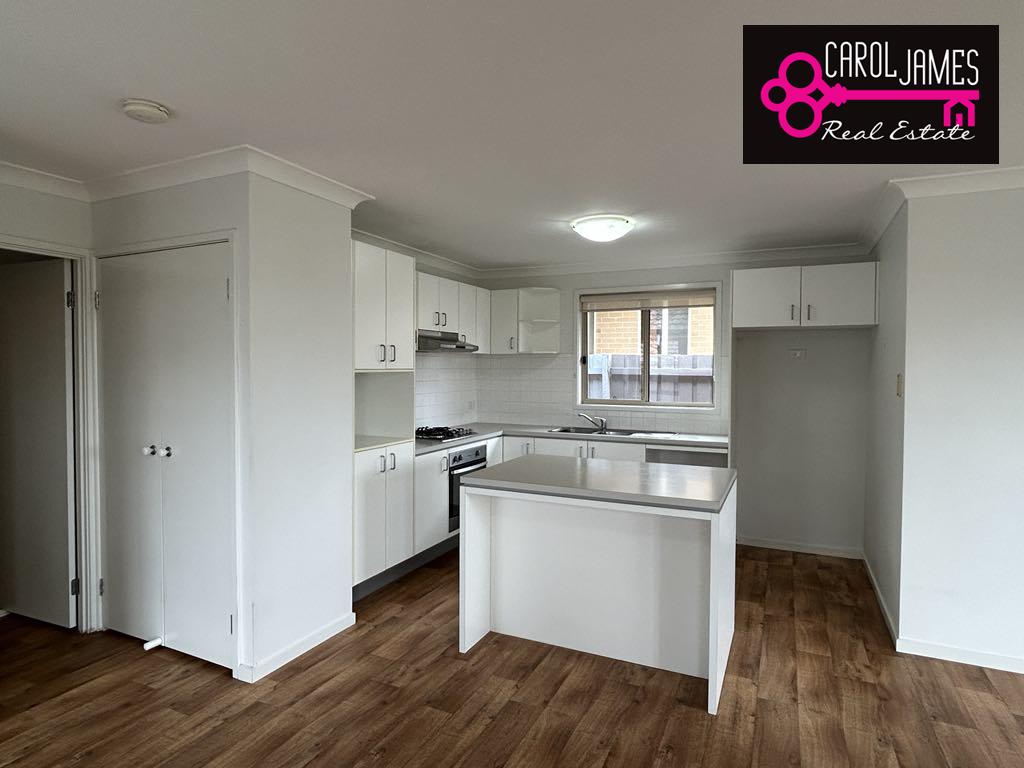 4 Spadacini Pl, Goulburn NSW 2580 &mdash; photo 3