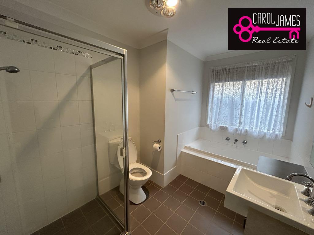 4 Spadacini Pl, Goulburn NSW 2580 &mdash; photo 7