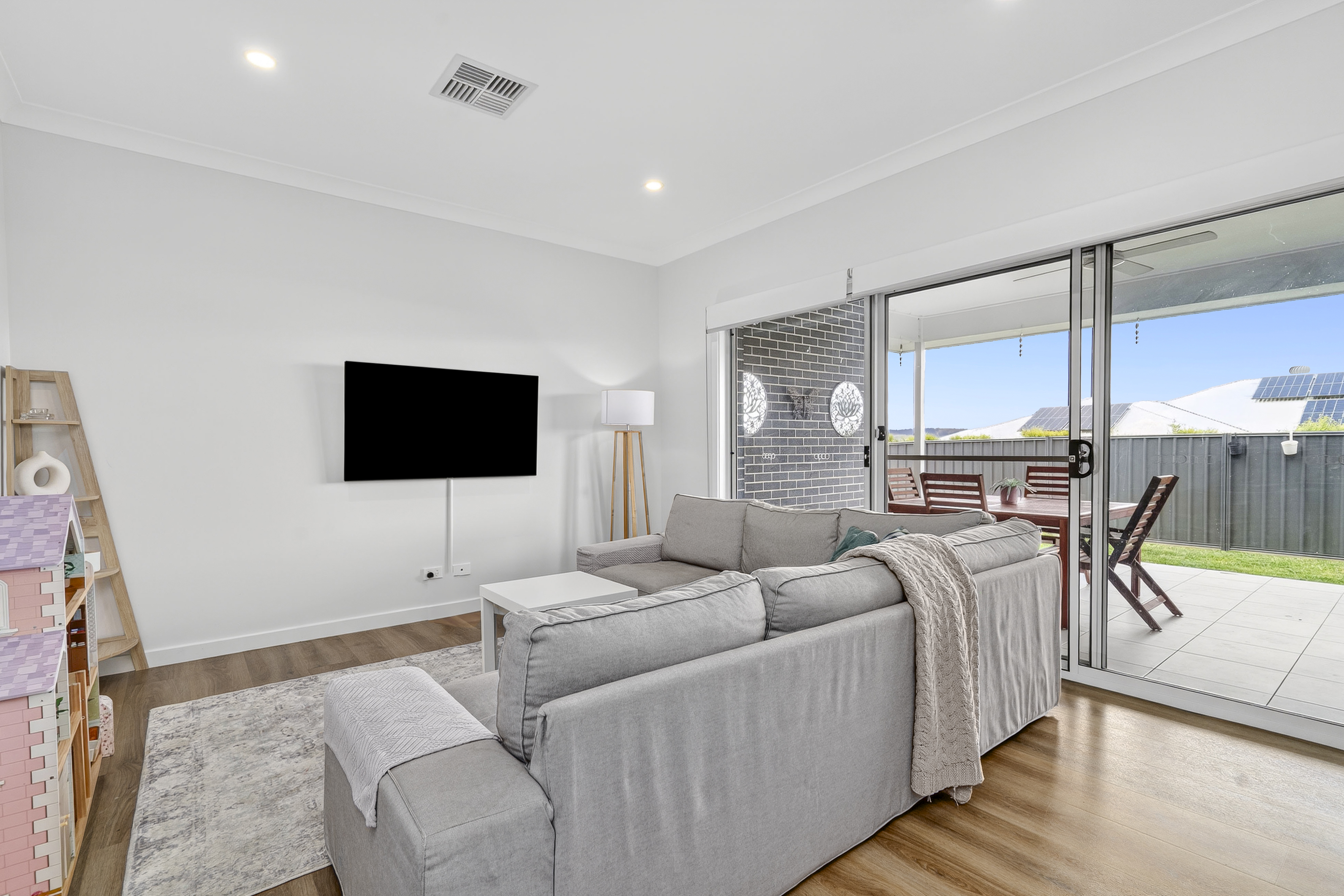 10 Hogg Place, Goulburn NSW 2580 &mdash; photo 5