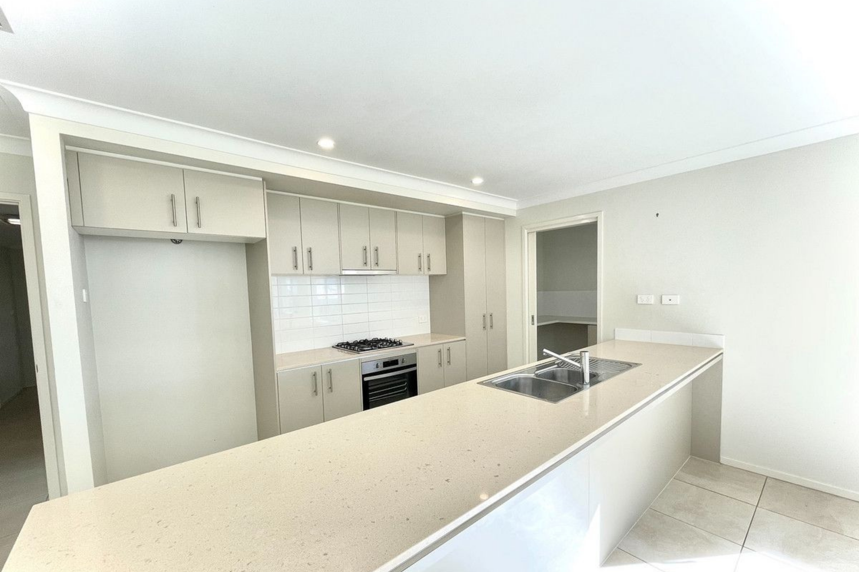 17 Lovet Street, Goulburn NSW 2580 &mdash; photo 2