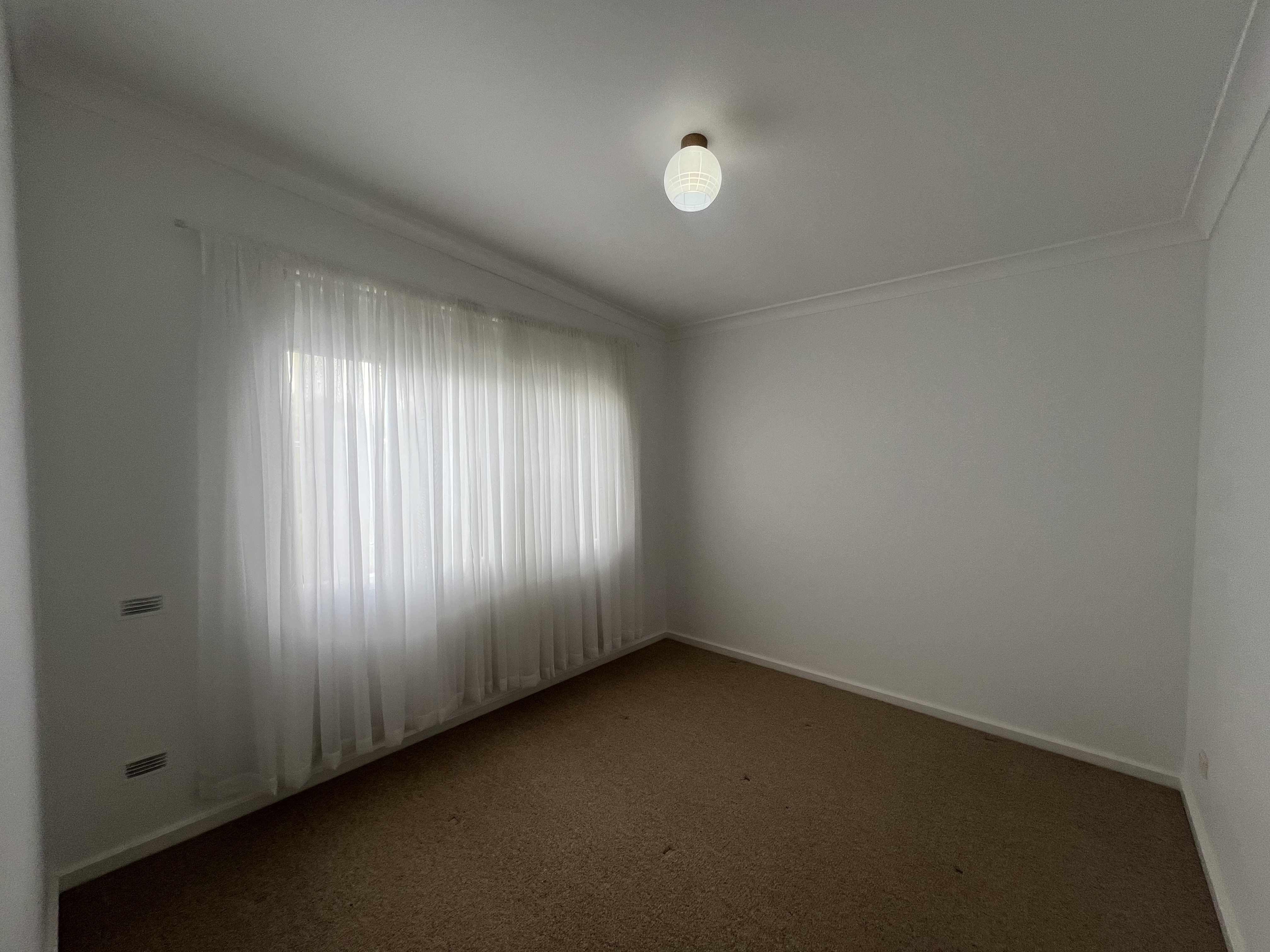 24 Neville Street, Goulburn NSW 2580 &mdash; photo 6
