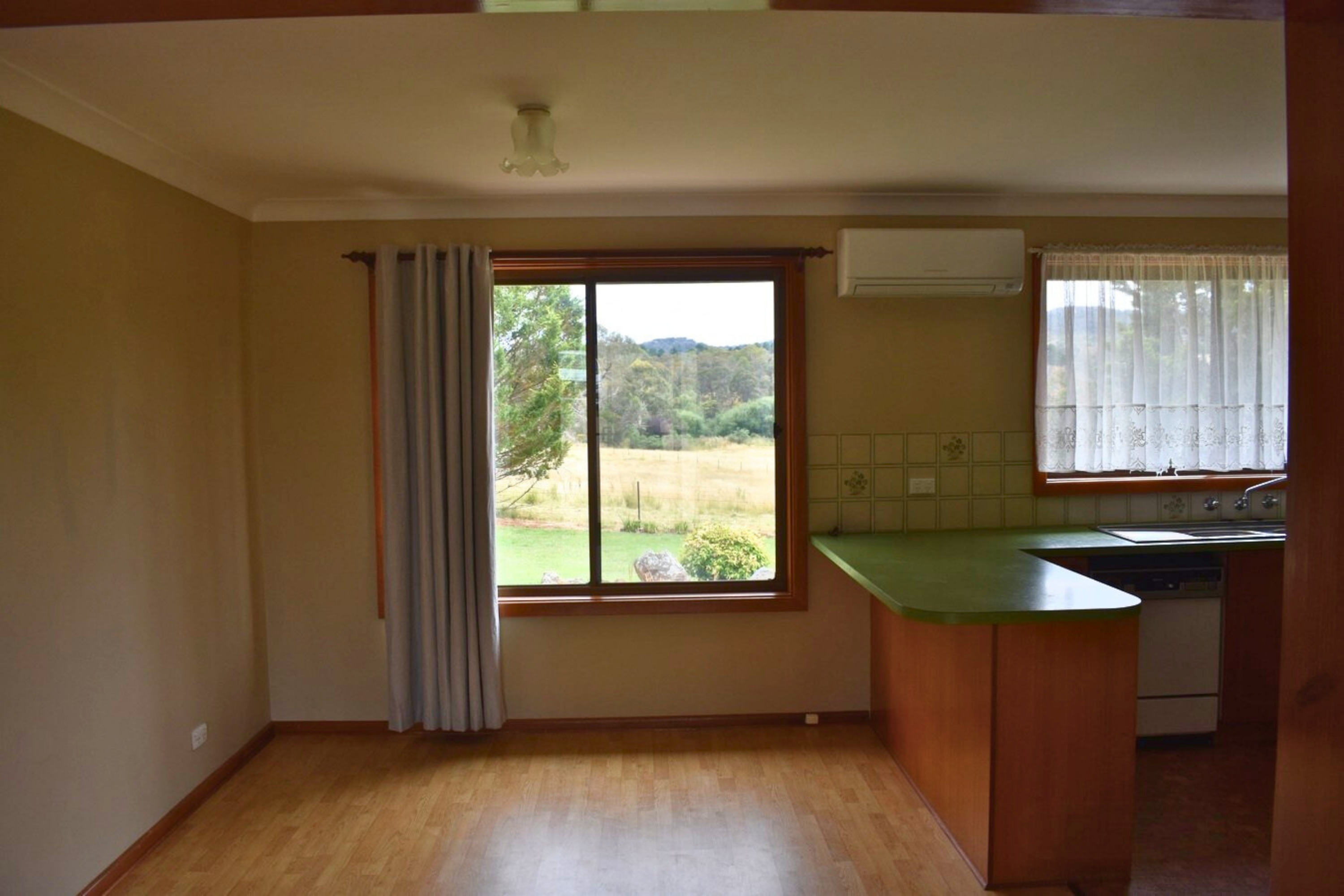 1186 BRAYTON ROAD, Marulan NSW 2579 &mdash; photo 2