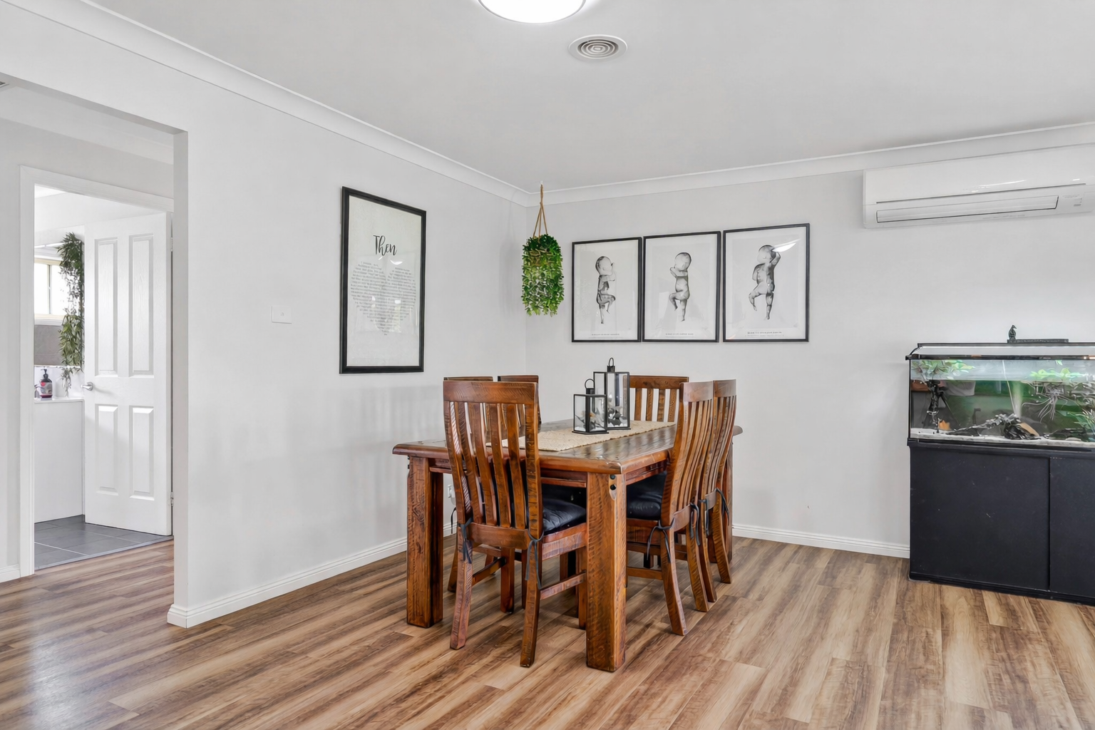 12 Mewburn Drive, Goulburn NSW 2580 &mdash; photo 5