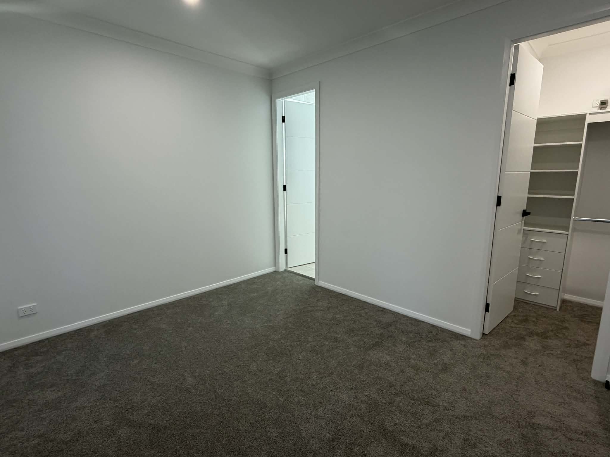 56A Brooklands Circuit, Goulburn NSW 2580 &mdash; photo 7