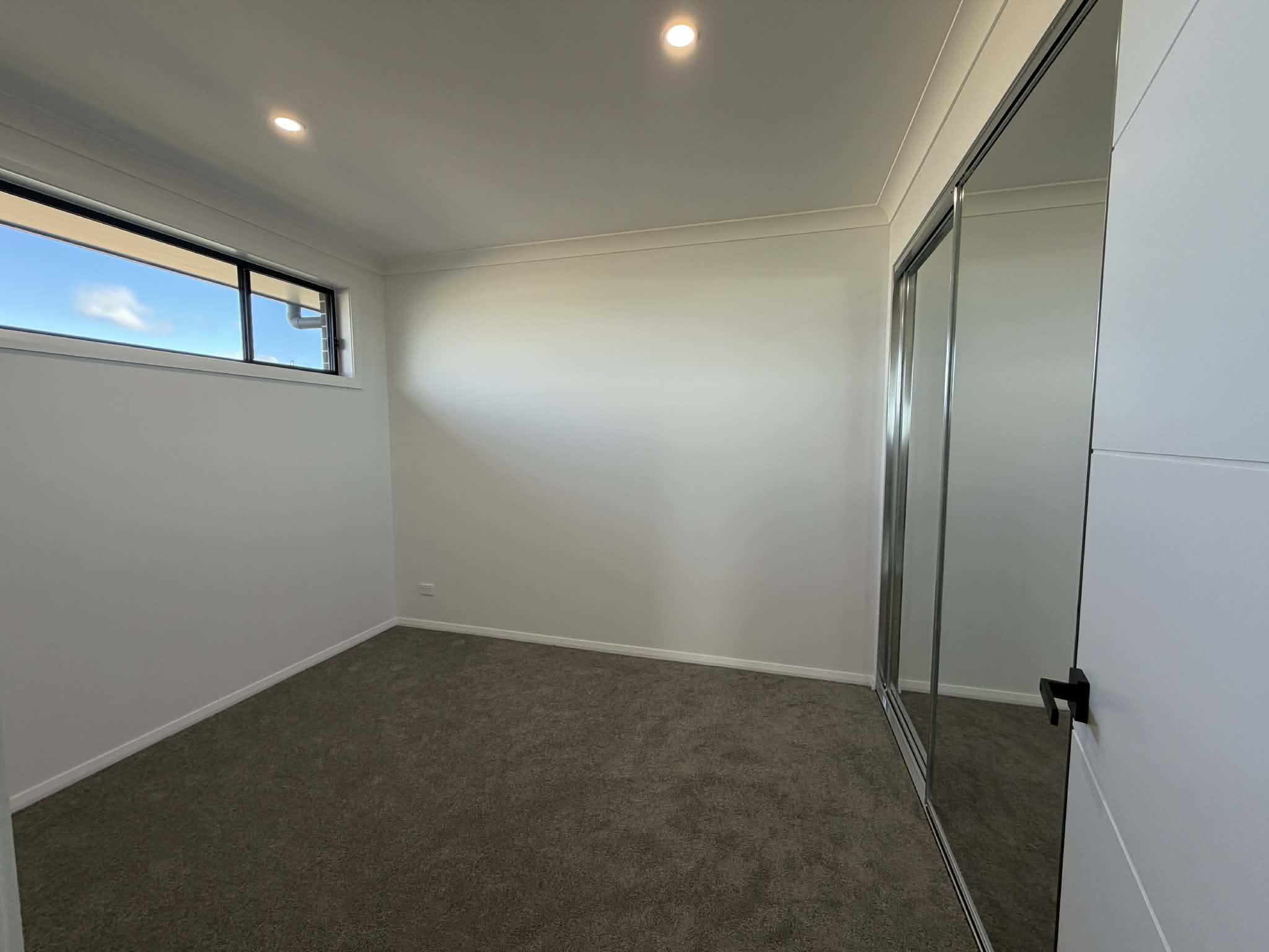 56B Brooklands Circuit, Goulburn NSW 2580 &mdash; photo 4