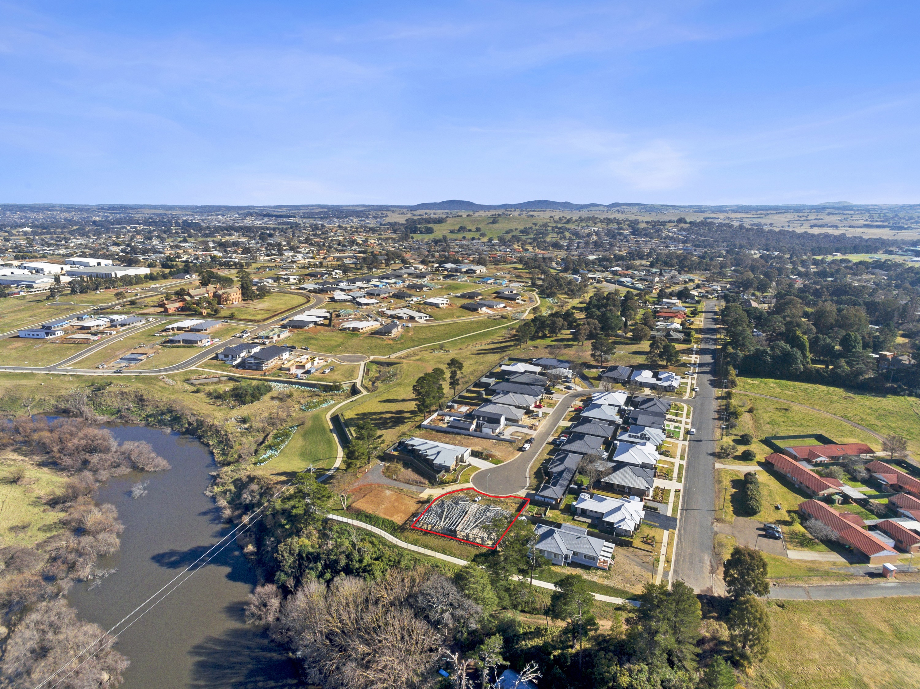 13 Huxtable Place, Goulburn NSW 2580 &mdash; photo 5